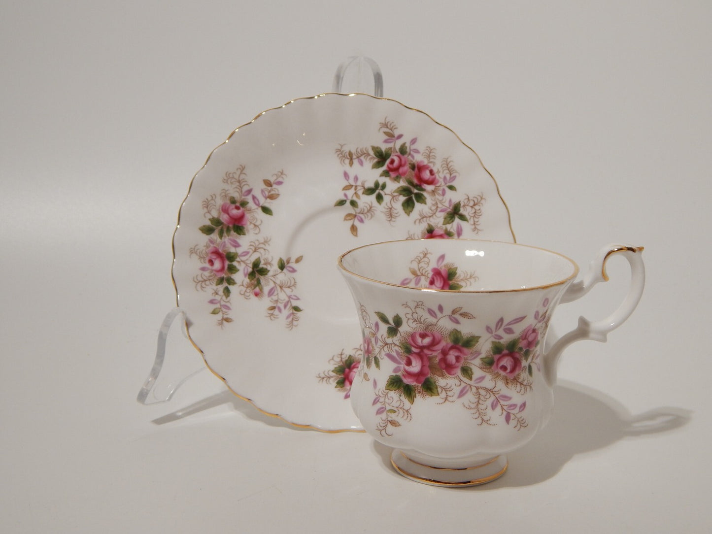 PREZIOSA PORCELLANA ROYAL ALBERT VINTAGE TAZZA COLLEZIONE LAVENDER ROSE