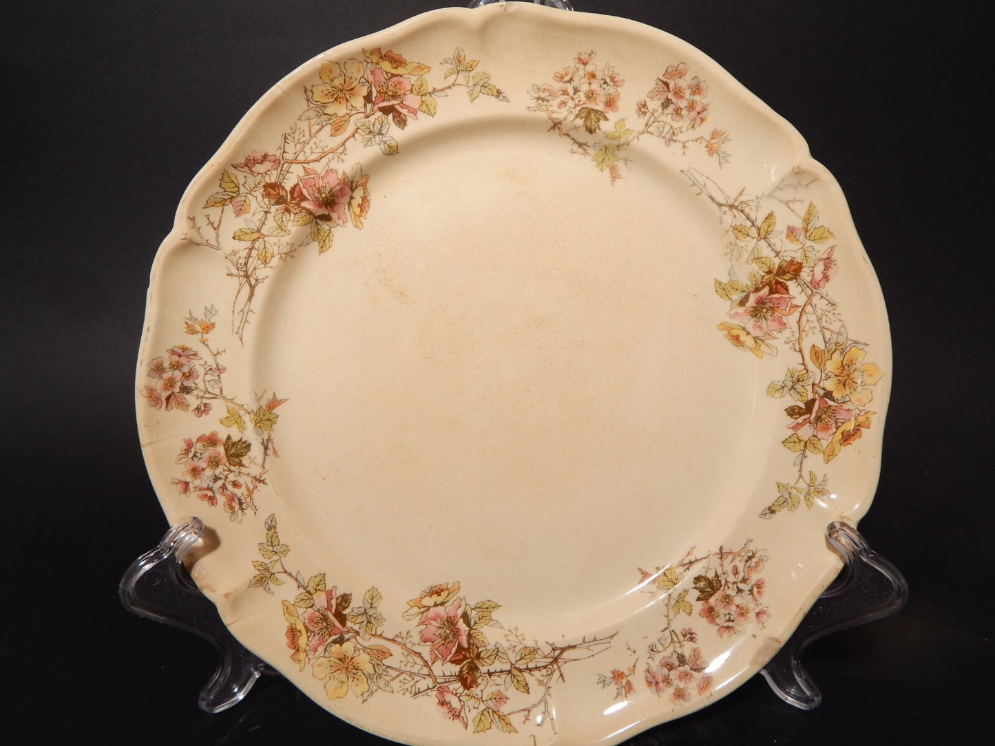 ANTICO RARO PIATTO CERAMICA VILLEROY&BOCH METTLACH DI FINE 1800 CM. 23 DIFETTO