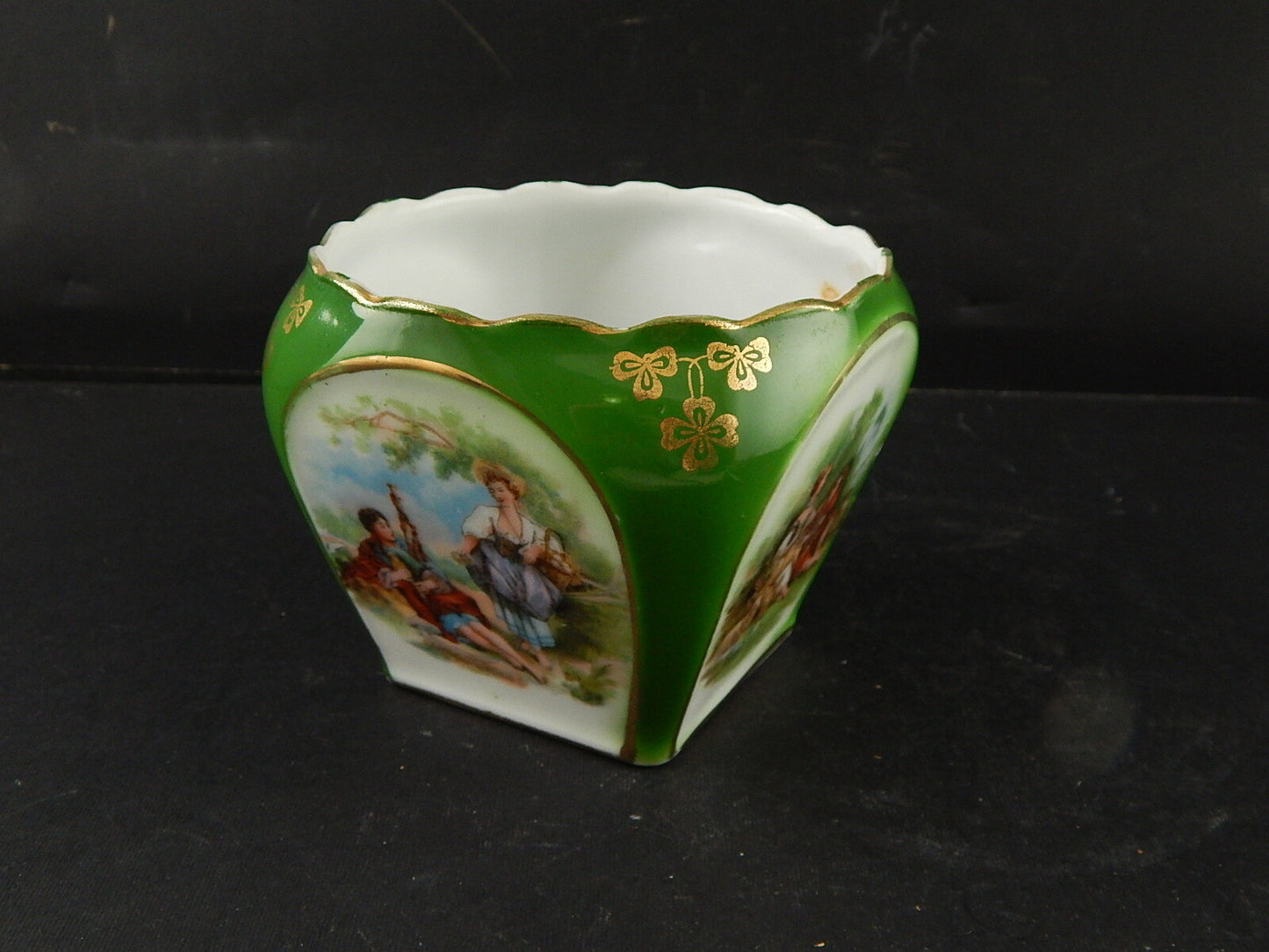 ANTICO ROMANTICO VASO CACHE POT PORCELLANA CARL TIELSCH ALTWASSER SILESIA