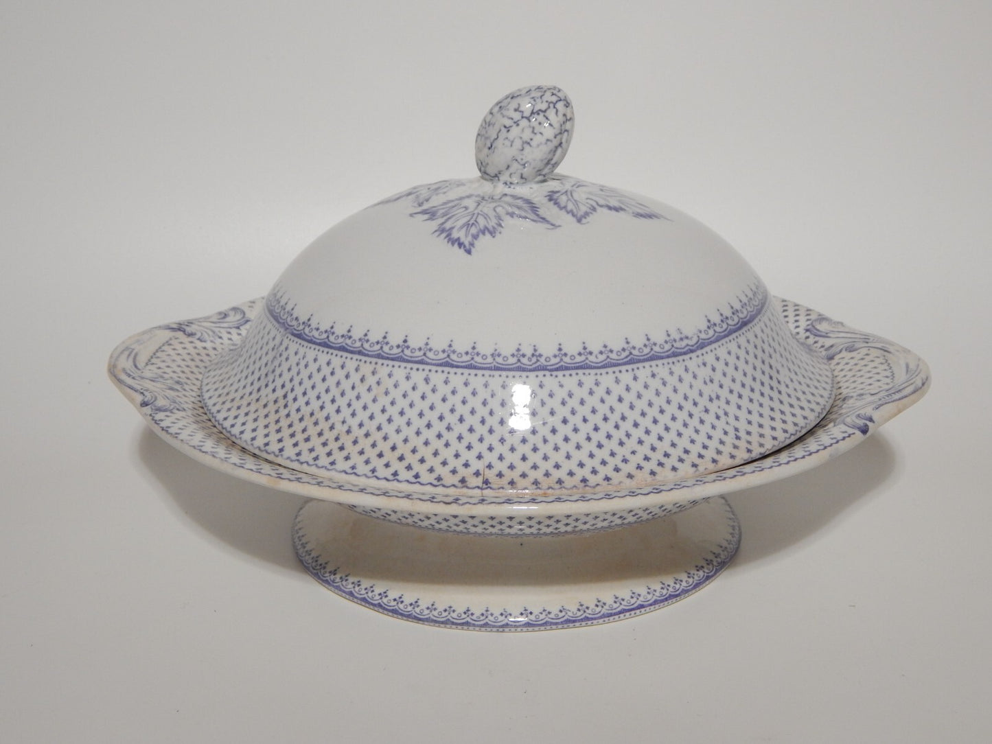 ANTICA LEGUMIERA CENTROTAVOLA CERAMICA INGLESE PRIMAVESI ERMINE BORDER VIOLA