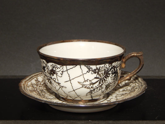 ANTICA RARA PREZIOSA TAZZA COLAZIONE PORCELLANA INGABBIATA IN ARGENTO