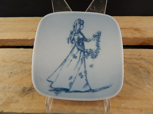 ROYAL COPENHAGEN BING&GRONDAHL PLAQUETTE PIATTO PORCELLANA OPHELIA