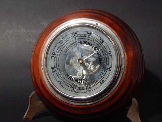 VINTAGE BAROMETRO ANEROIDE DANESE SBF CON CORNICE IN LEGNO