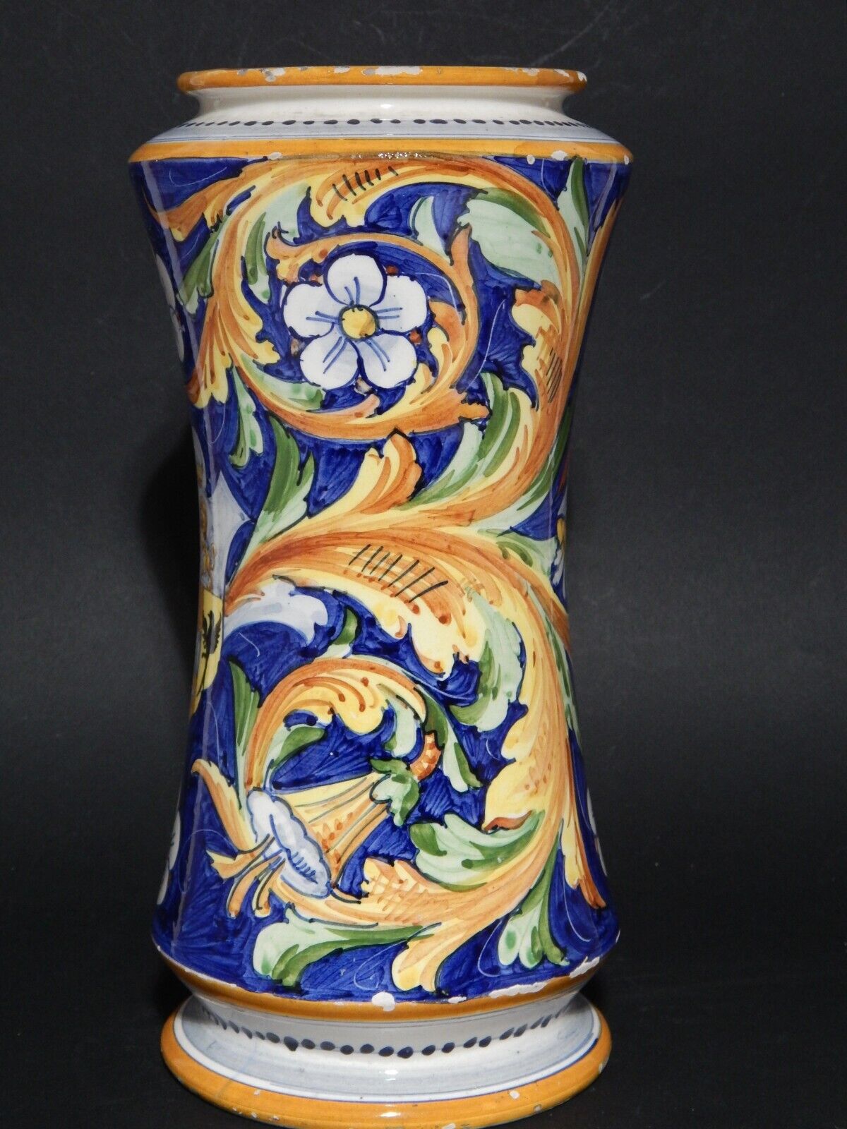 ANTICO VASO ALBARELLO CERAMICA CALTAGIRONE EPOCA 1800 COM STEMMA ARALDICO