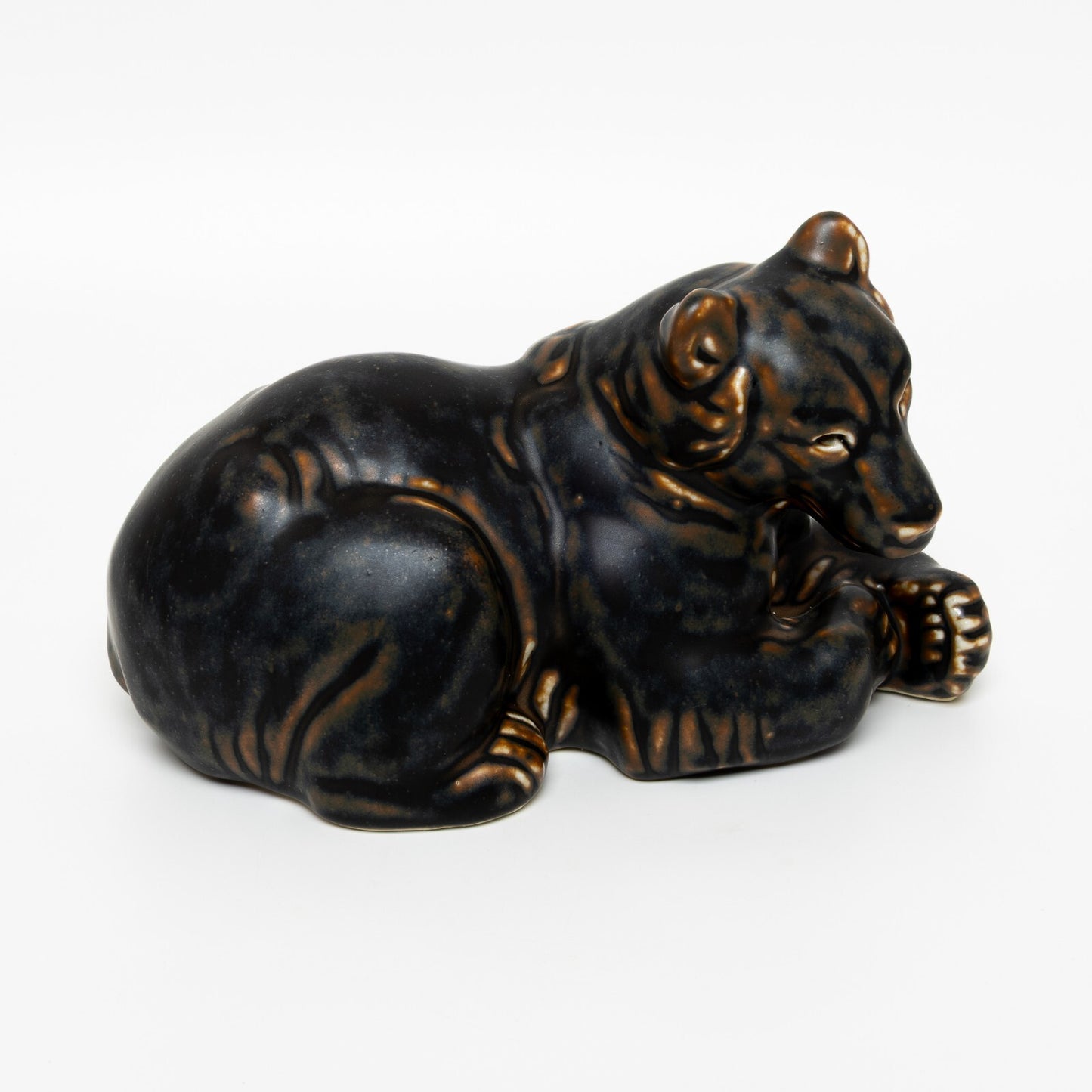 RARA STATUINA PORCELLANA ROYAL COPENHAGEN "Orso Sdraiato" COD 21520 CM 14x22x13