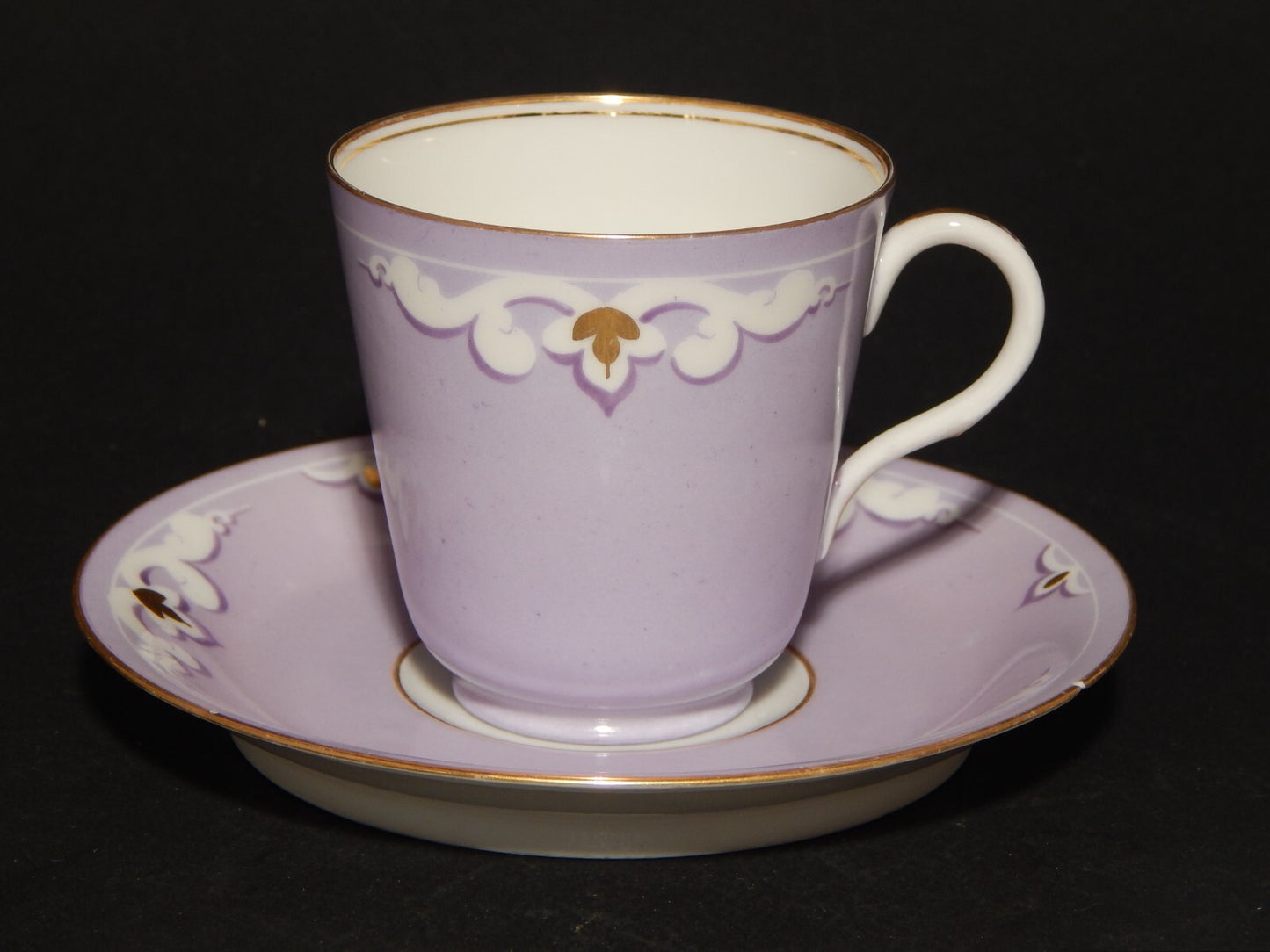 ANTICA RARA PREZIOSA LIBERTY TAZZINA CAFFE' FINISSIMA PORCELLANA VIOLA LILLA