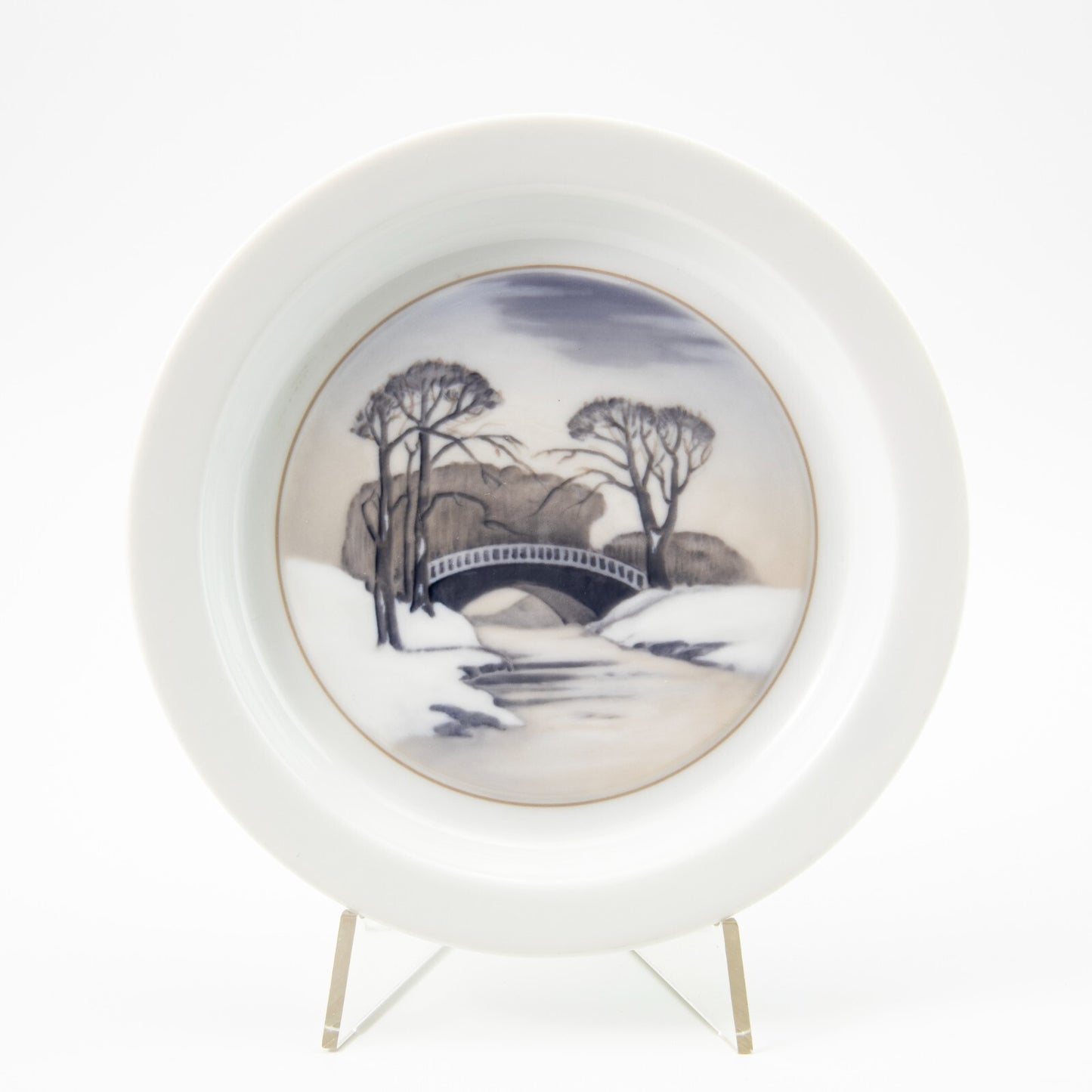 SVUOTATASCHE POSACENERE PIATTO PORCELLANA ROYAL COPENHAGEN CON PAESAGGIO CM 18.5