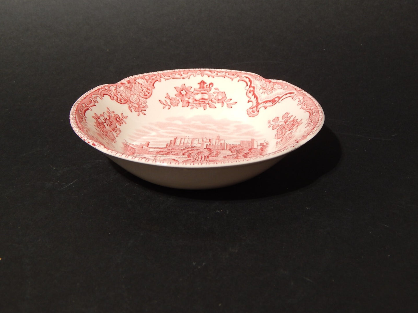 VINTAGE JOHNSON BROS OLD BRITAIN CASTLE CIOTOLA SEMI-PORCELLANA ROSSA #