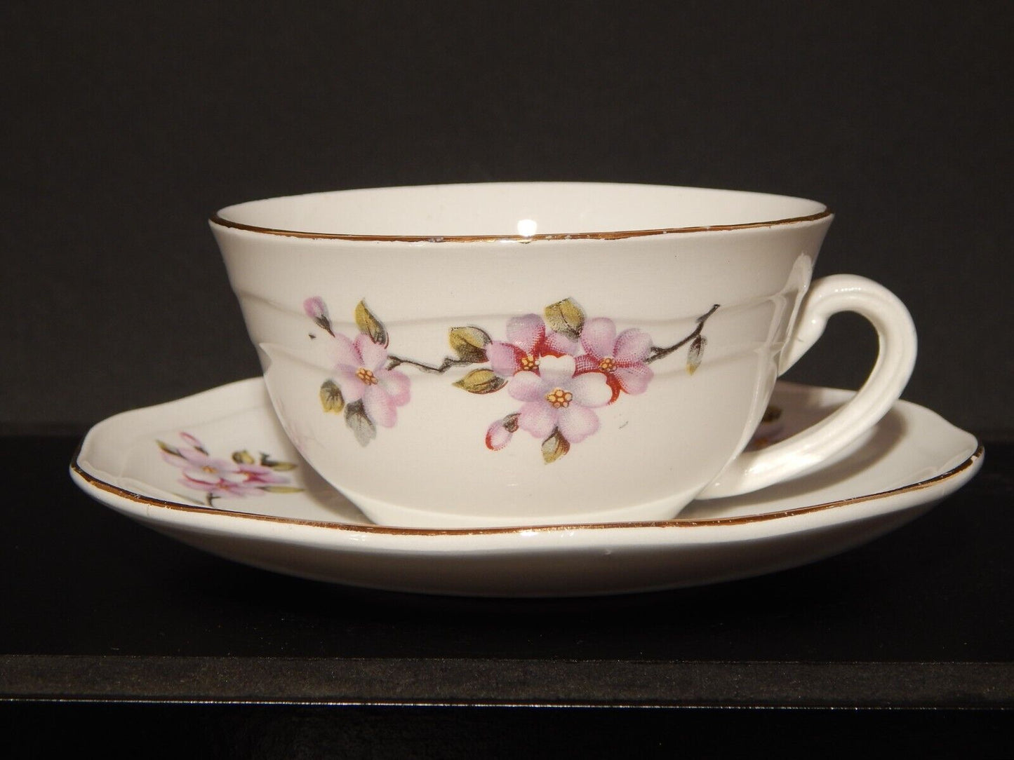 MODERNARIATO TAZZA TE' SOCIETA' CERAMICA ITALIANA LAVENO DECORO FIORI DI PESCO