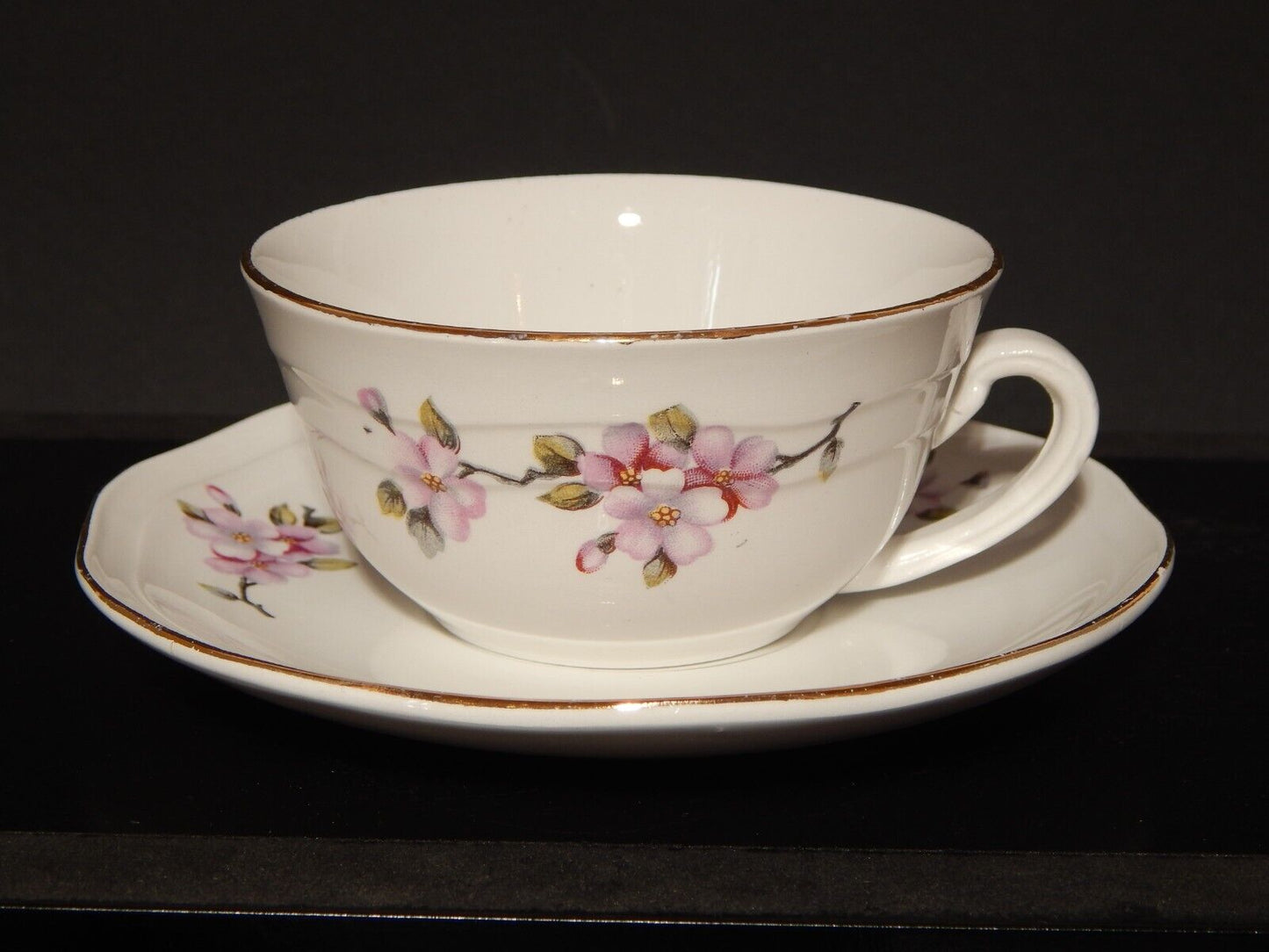 MODERNARIATO TAZZA TE' SOCIETA' CERAMICA ITALIANA LAVENO DECORO FIORI DI PESCO