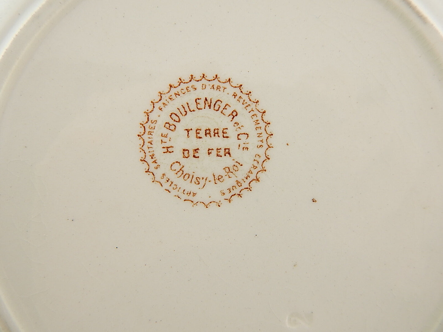 ANTICO PIATTO MAIOLICA CERAMICA CHOISY LE ROI H. BOLULENGER 1836 TERRE DE FER