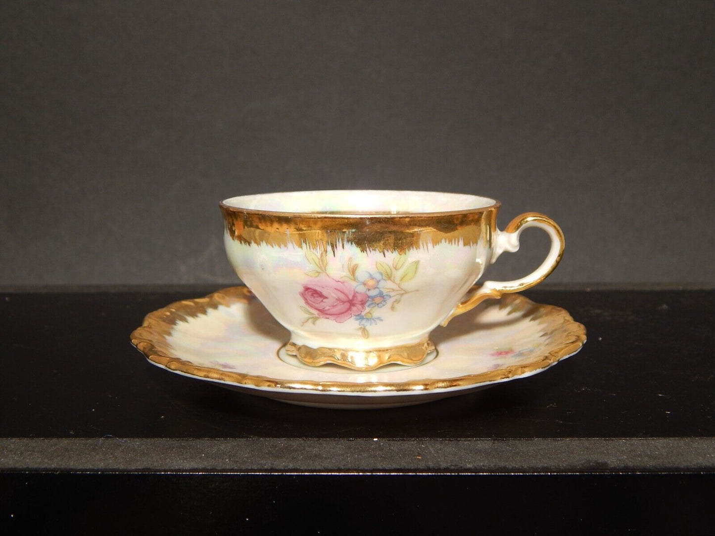 ANTICA TAZZINA CAFFE' PORCELLANA DECORO LUSTRO BAVARIA SELTMANN THERESIA LA ROSA