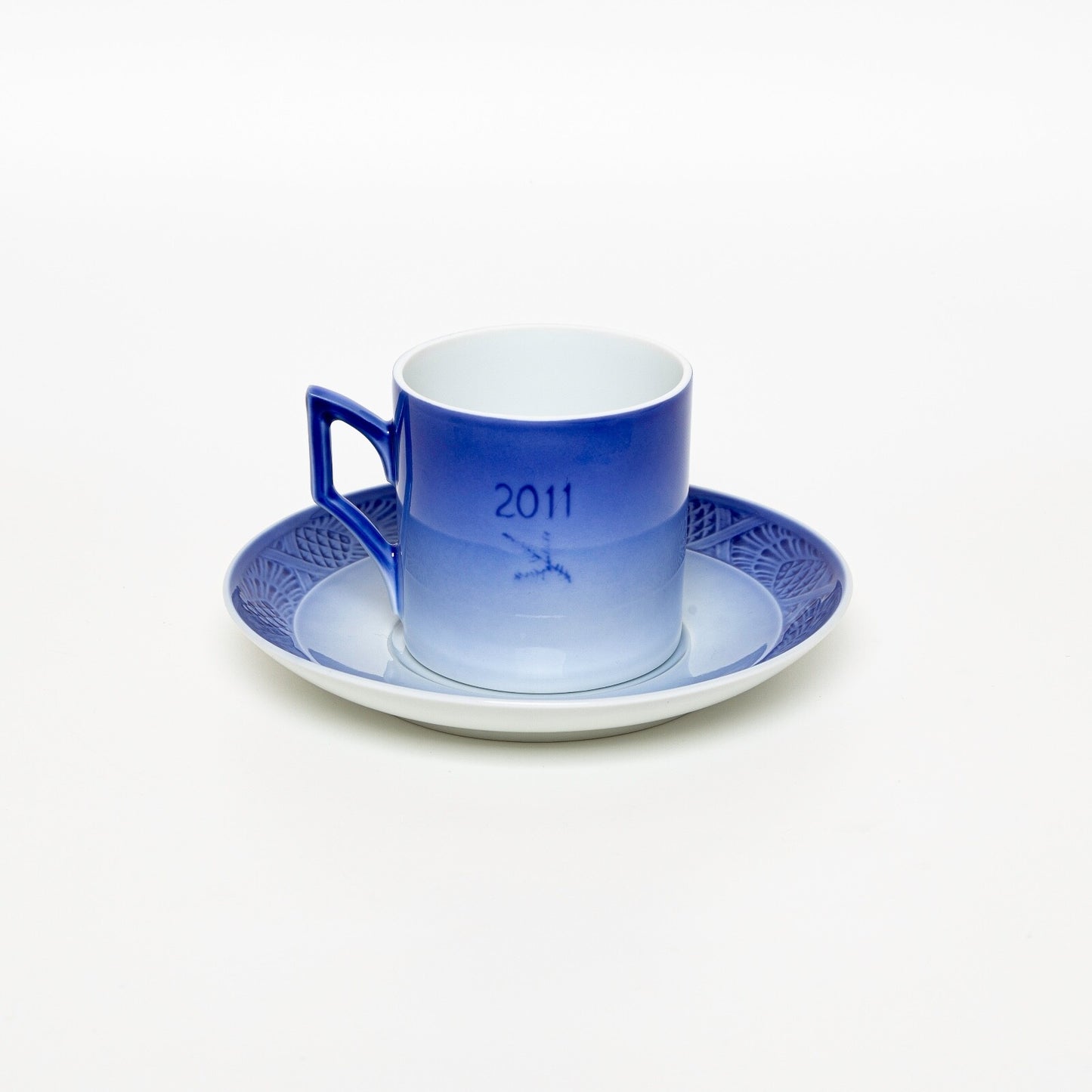 ROYAL COPENHAGEN PORCELLANA TAZZA DI NATALE 2011 CON SCATOLA ORIGINALE CM 7