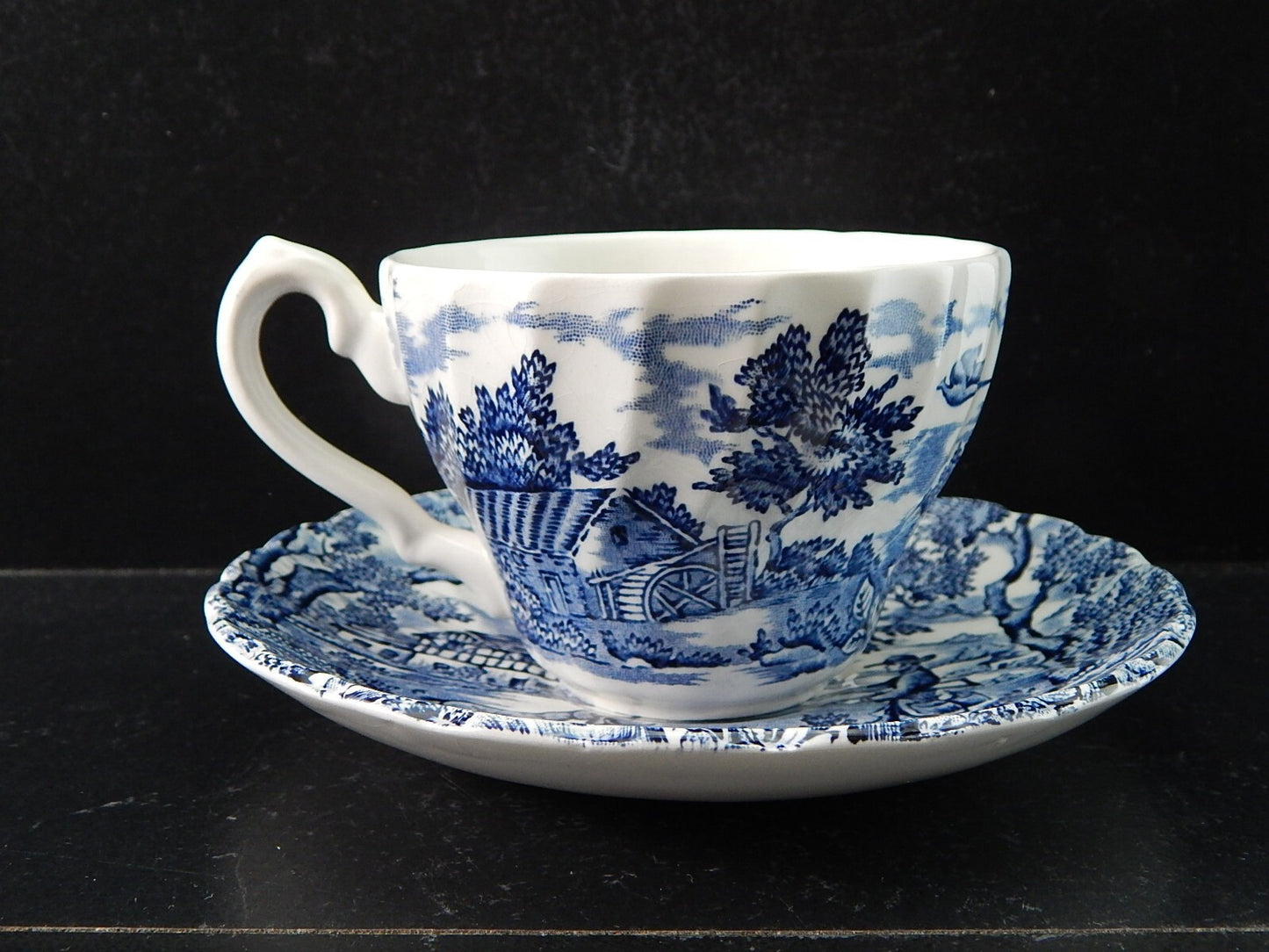 VINTAGE CERAMICA TAZZA TE' THE HUNTER MYOTT POTTERY ENGLAND IL CACCIATORE #2120