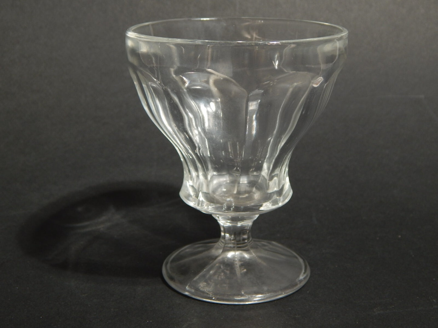 ANTICO ART DECO SET 6 BICCHIERI CALICI VETRO MOLATO