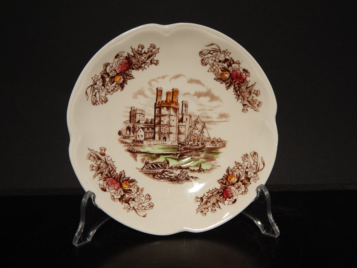 ANTICA TAZZA TE' PORCELLANA JOHNSON BROS ROYAL HOMES OF BRITAIN CAERNARVON #