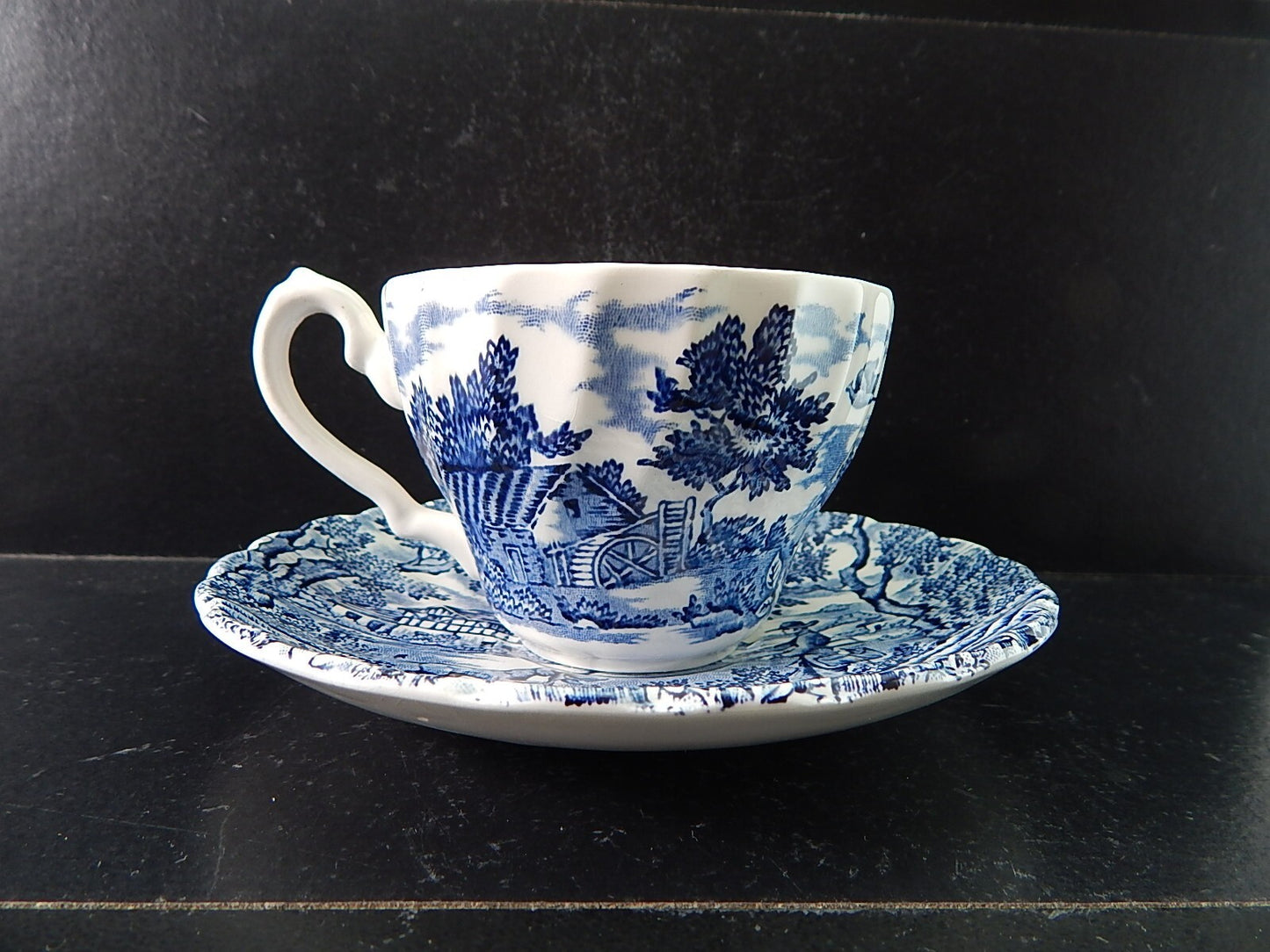 VINTAGE CERAMICA TAZZA TE' THE HUNTER MYOTT POTTERY ENGLAND IL CACCIATORE #2119