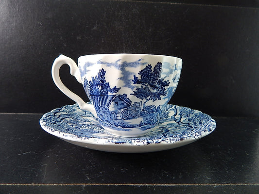 VINTAGE CERAMICA TAZZA TE' THE HUNTER MYOTT POTTERY ENGLAND IL CACCIATORE #2119