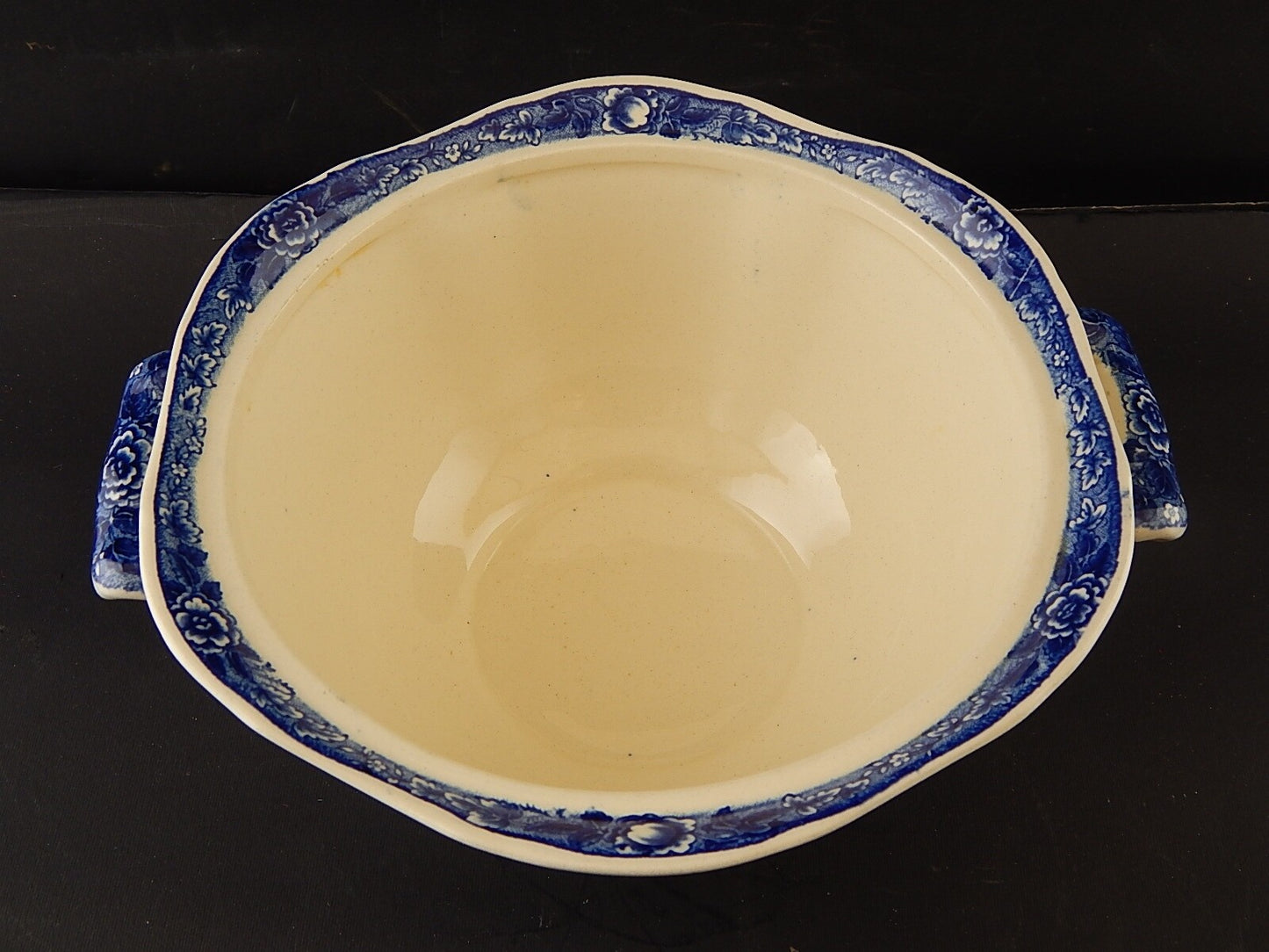 ANTICA ZUPPIERA CENTROTAVOLA PORCELLANA ARABIA FINLANDIA ANNI '30 BIANCA E BLU