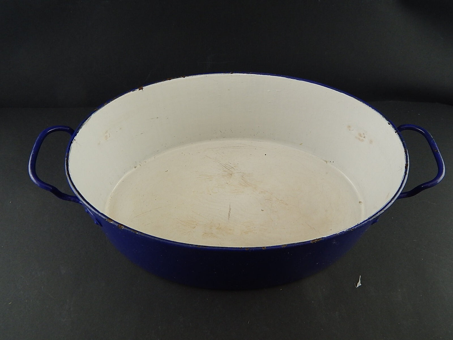 ANTICA CASSERUOLA OVALE LATTA METALLO SMALTATA BIANCA E BLU DUE LEONI BASSANO