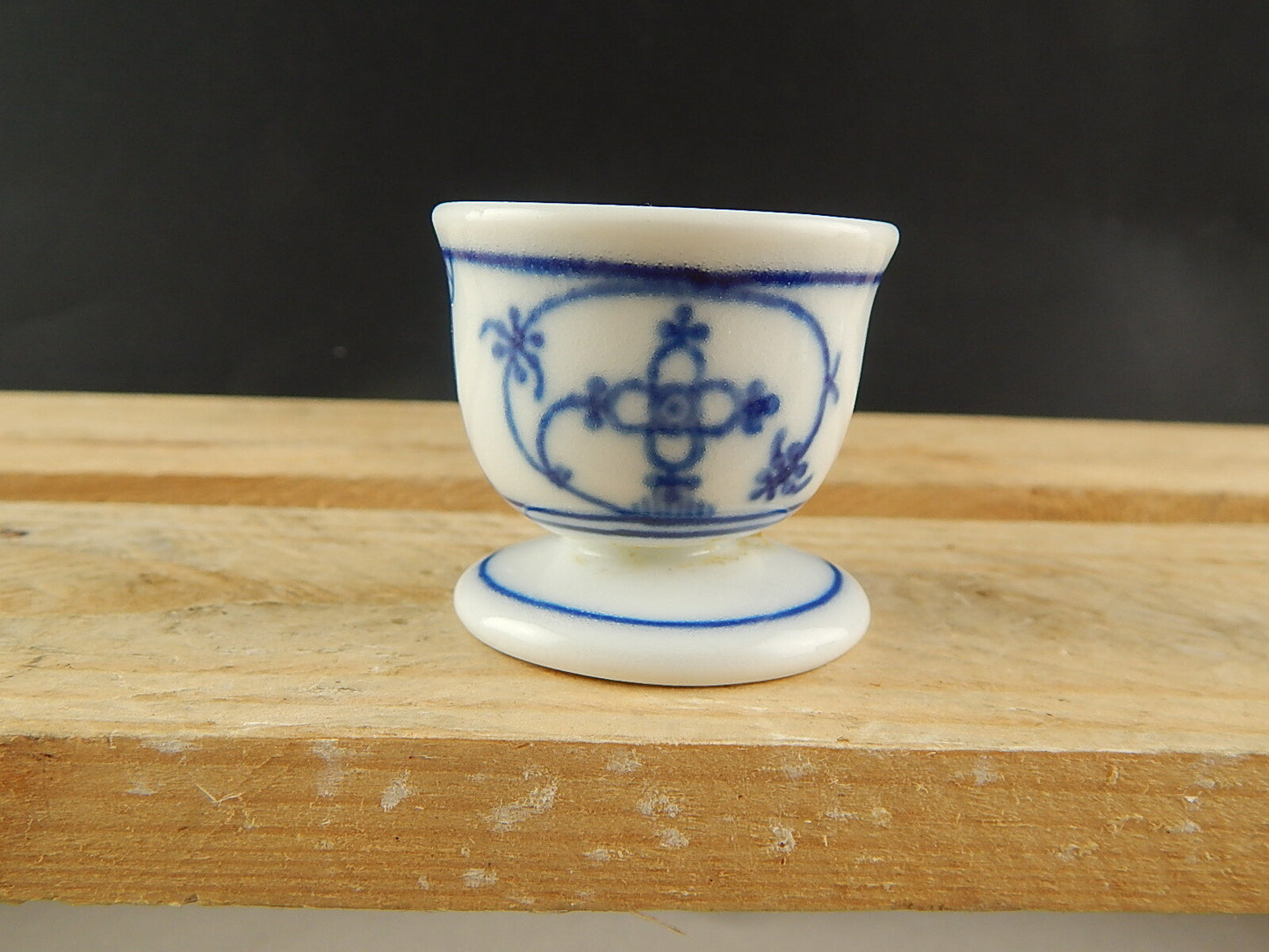 ANTICO PORTAUOVO PORCELLANA BIANCO BLU COBALTO WINTERLING BAVARIA BLUE FLUTED