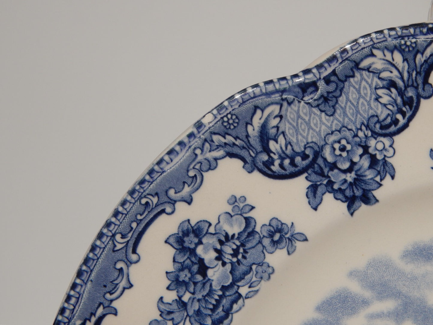 VINTAGE JOHNSON BROS OLD BRITAIN CASTLE BLU PIATTO PIANO PORCELLANA DIFETTO 1923