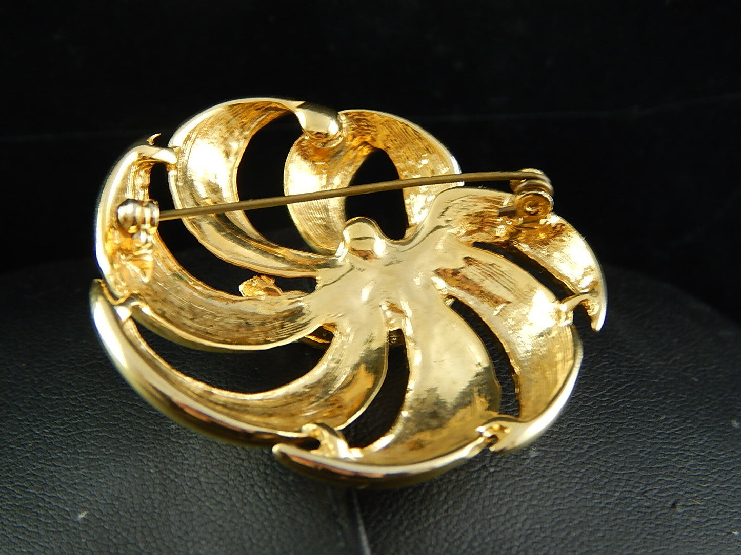 VINTAGE BIJOUX SPILLA CON PREZIOSA DORATURA E CRISTALLI BROOCH