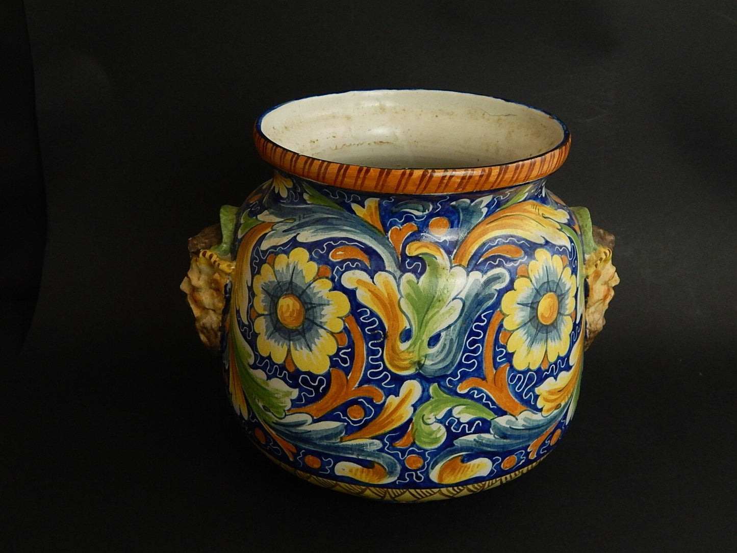 ANTICO VASO CACHE POT FIORIERA CON MASCHERONI CERAMICA CALTAGIRONE PRIMO 900