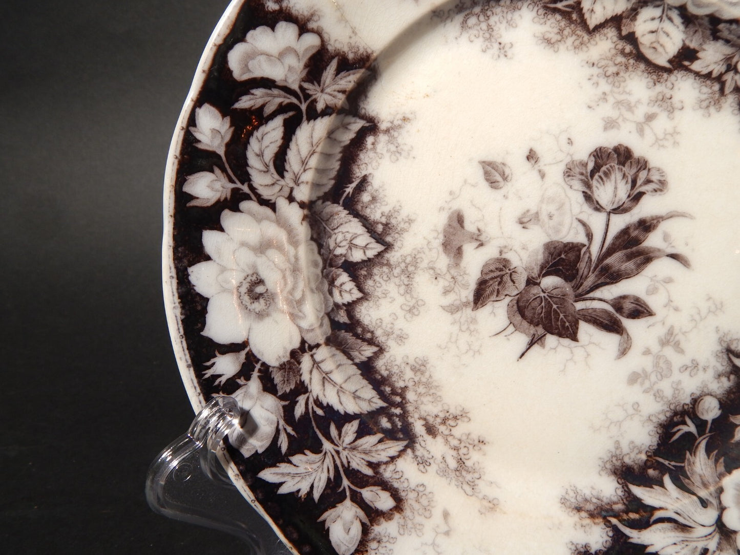 ANTICO PIATTO CERAMICA DISEGNO JARDINIERE VILLEROY & BOCH FINE '800 difetto 1144