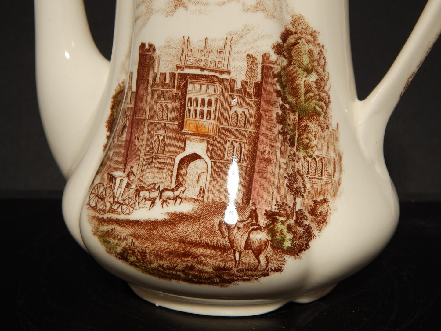 ANTICA CAFFETTIERA PORCELLANA JOHNSON BROS ROYAL HOMES OF BRITAIN HAMPTON COURT