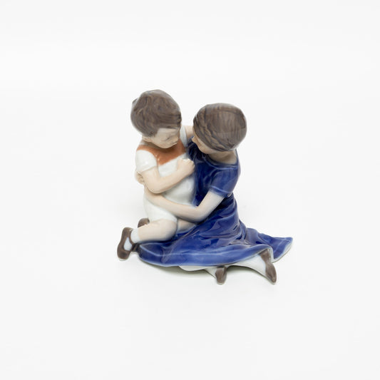STATUINA PORCELLANA ROYAL COPENHAGEN "Fratello e Sorella" COD 403 CM 12x12x9