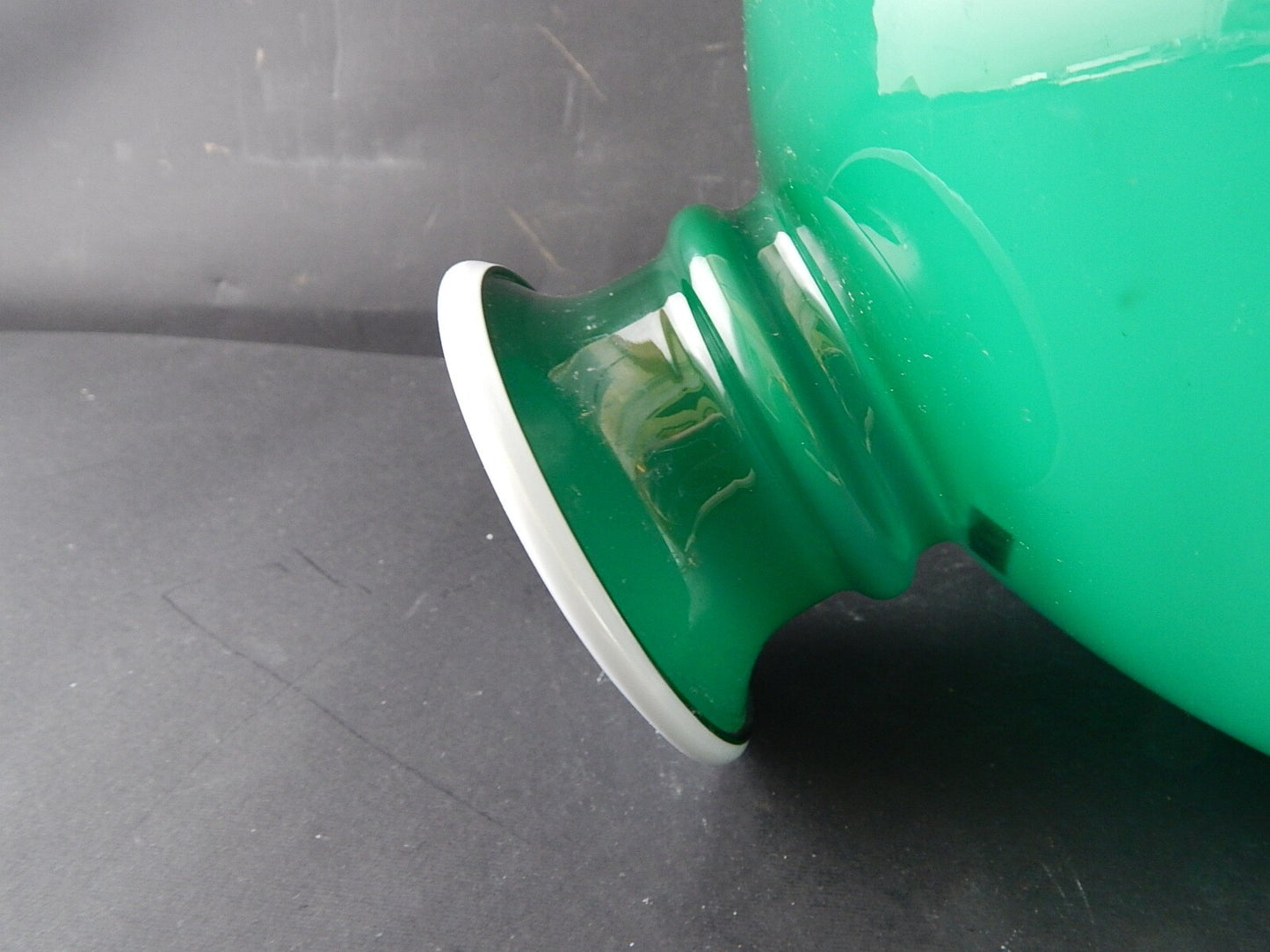 VINTAGE HOLMEGAARD VETRO A CAMPANA OPALINO VERDE PER LAMPADARIO