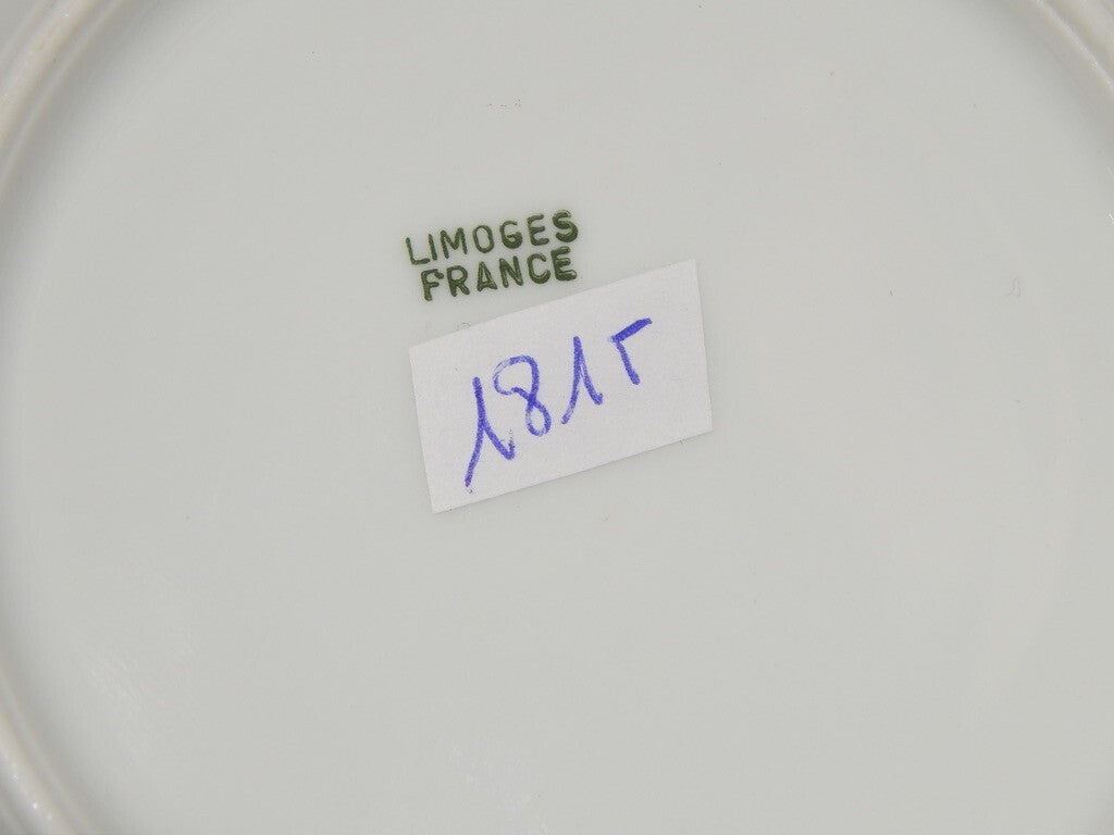 ANTICA PRIMA META' 900 LIMOGES TAZZA DA TE' PORCELLANA BIANCA CON SCENA GALANTE