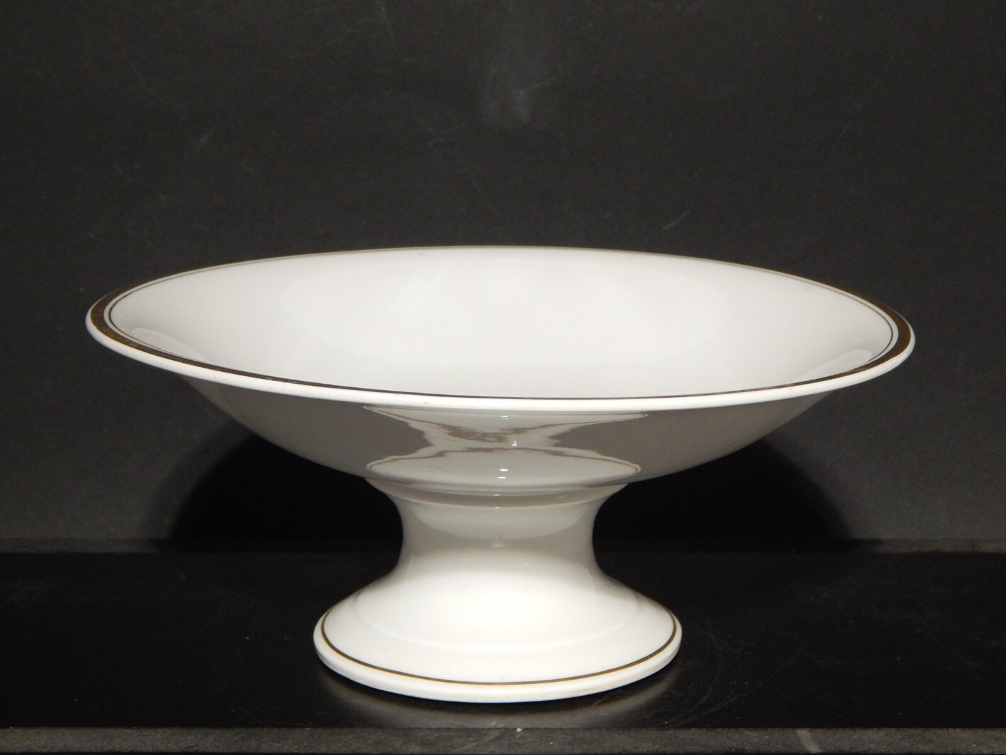 ANTICA PORCELLANA ALZATA CENTROTAVOLA IMPERO C. TIELSCH ALTWASSER FINE 800