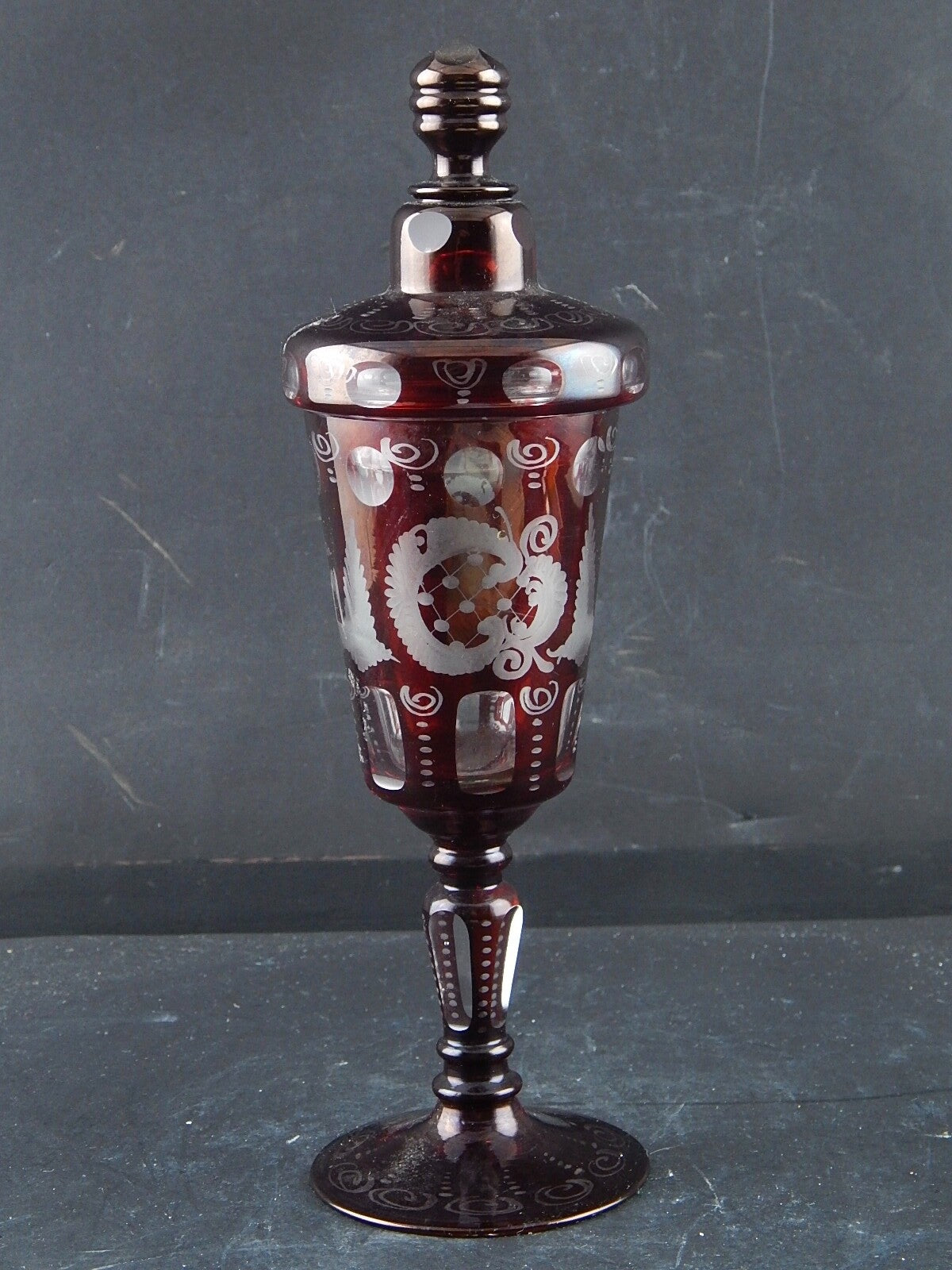 ANTICA PREZIOSA URNA VASO CRISTALLO DI BOEMIA RUBINO INCISO BIEDERMEIER