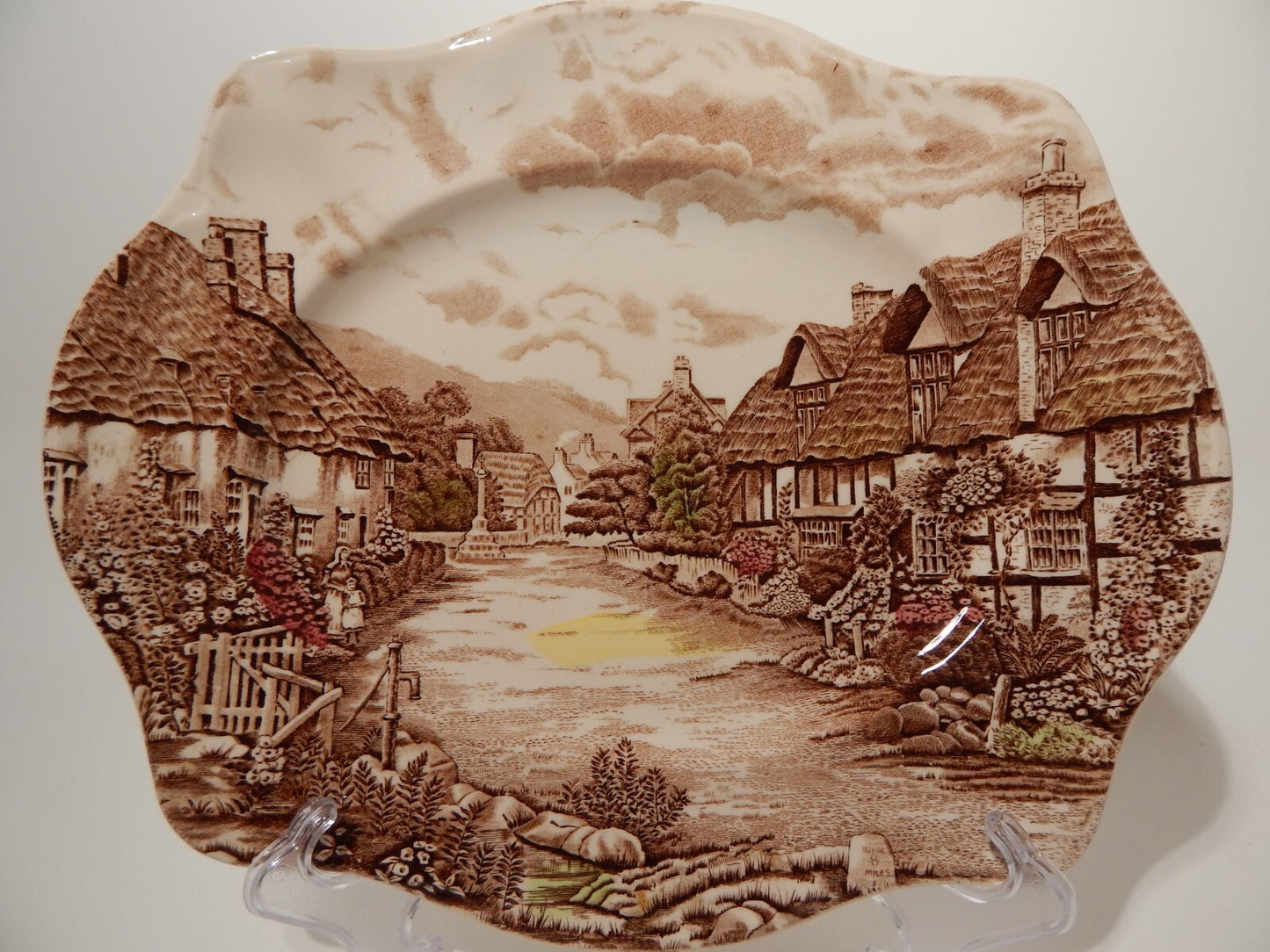 ANTICO VASSOIO SEMI PORCELLANA JOHNSON BROS OLDE ENGLISH COUNTRYSIDE DIFETTO