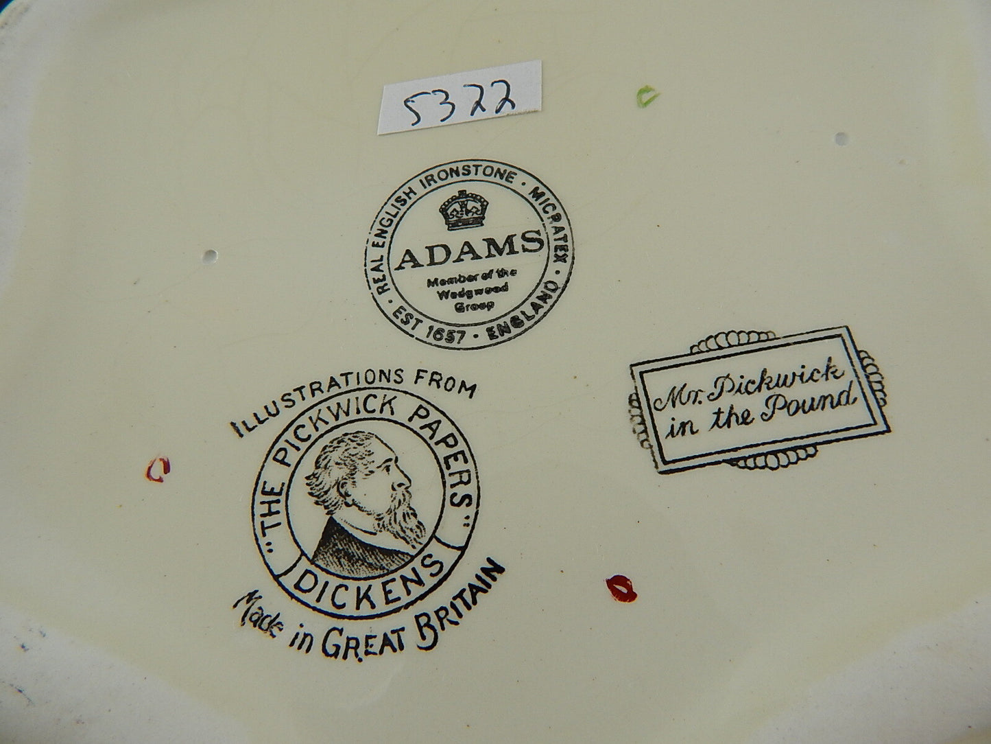 VINTAGE CENTROTAVOLA PIATTO CERAMICA WEDGWOOD ADAMS MR PICKWICK IN THE POUND