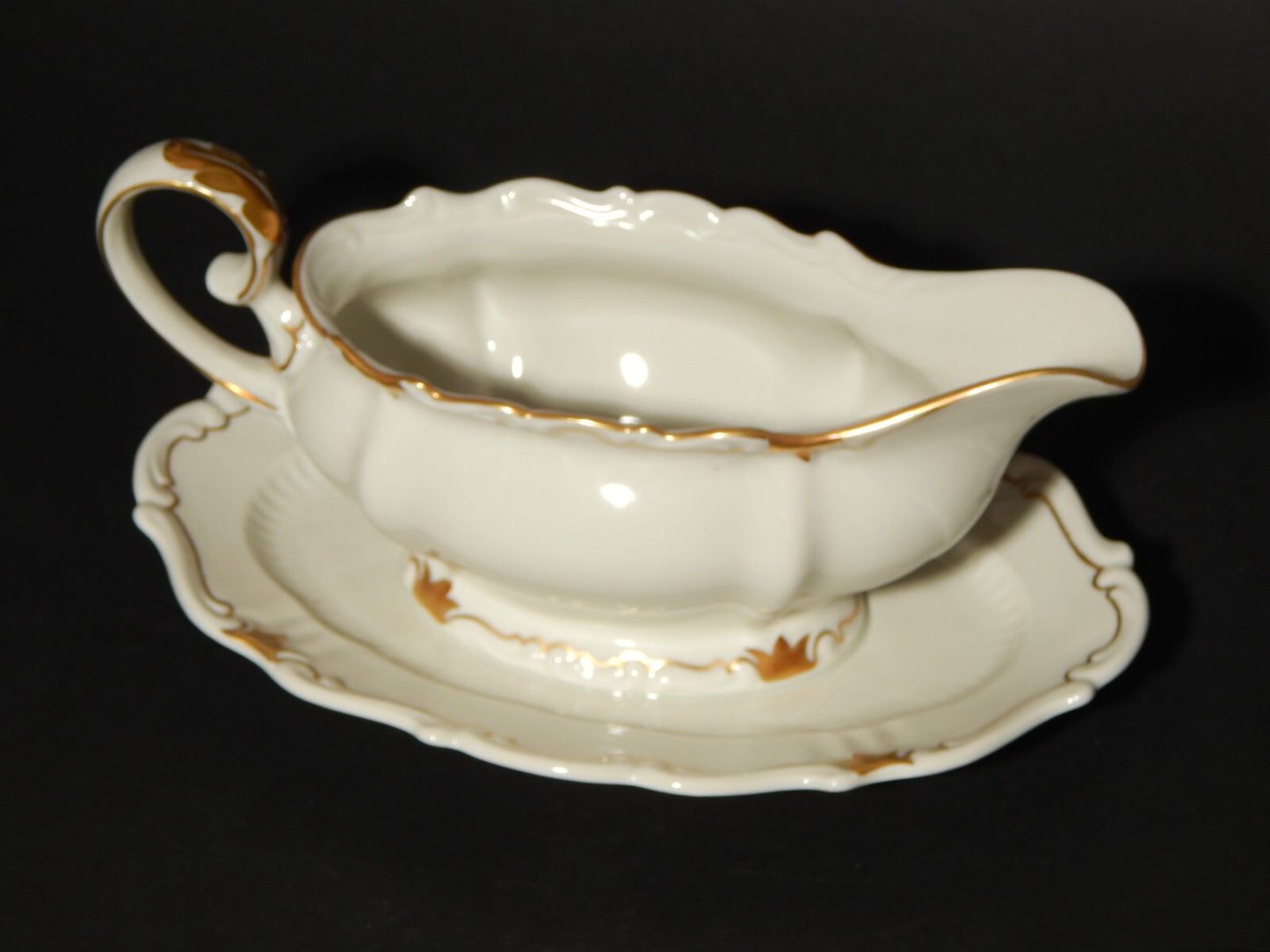 VINTAGE PREZIOSA ROCAILLE VEB REICHENBACH SALSIERA PORCELLANA BIANCO ORO