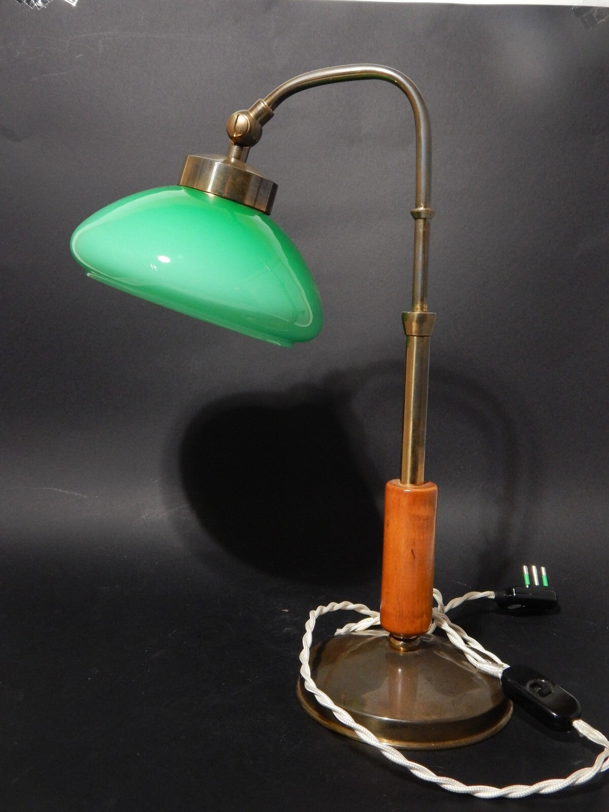 RETRO LAMPADA TAVOLO SCRIVANIA ART DECO MINISTERO PARALUME VETRO VERDE OPALINO