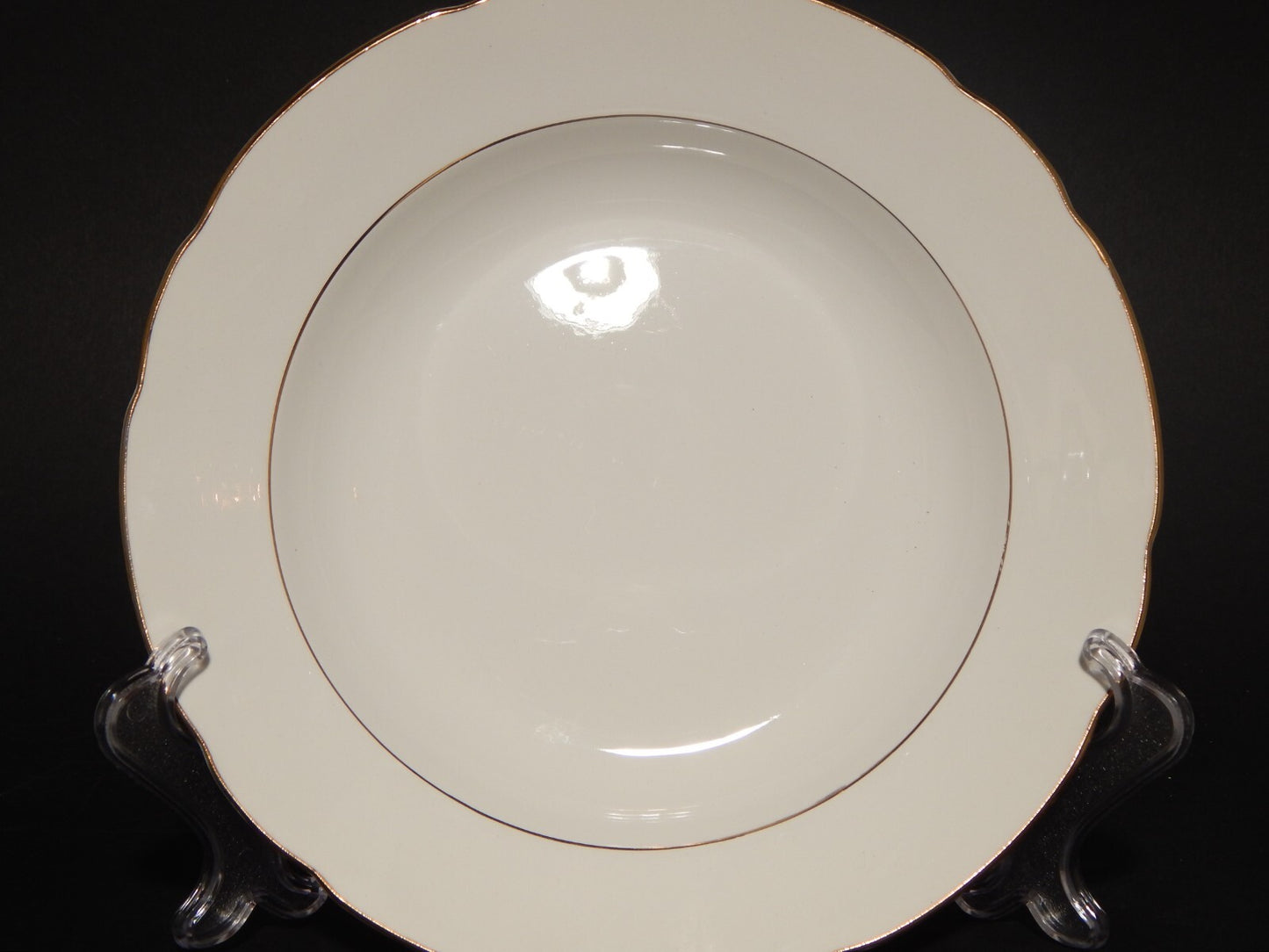 ANTICO SERVIZIO 18 PIATTI BIANCO PROFILO ORO SOCIETA' CERAMICA LAVENO SCI