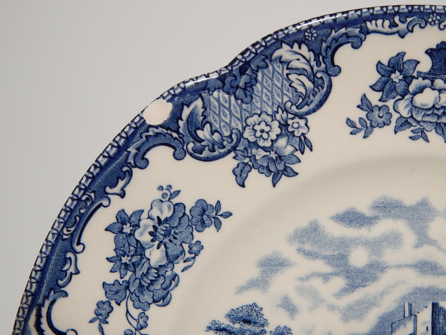 VINTAGE JOHNSON BROS OLD BRITAIN CASTLE BLU PIATTO PIANO PORCELLANA DIFETTO 1906