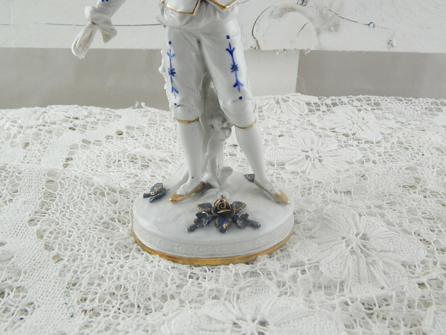 ANTICA PREZIOSA PORCELLANA COPPIA STATUINE DRESDA SITZENDORF DIPINTE A MANO