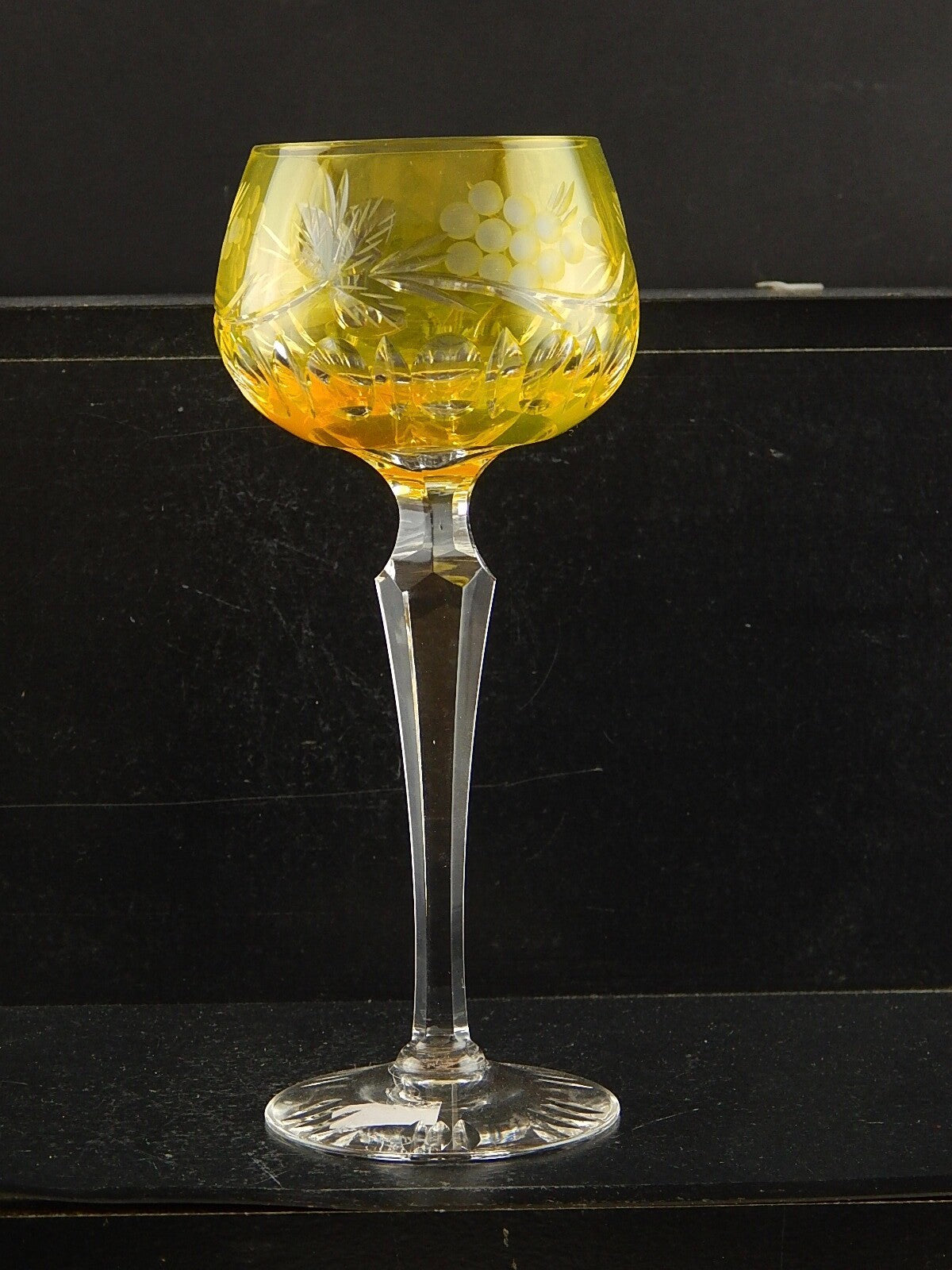 PREZIOSO VINTAGE BICCHIERE CALICE CRISTALLO BOEMIA MOLATO GIALLO ORO