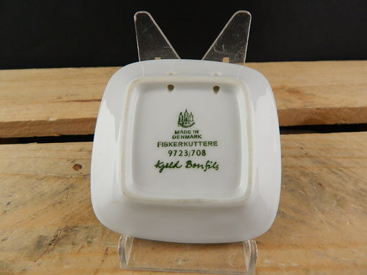 ROYAL COPENHAGEN BING&GRONDAHL PLAQUETTE PIATTINO PORCELLANA FISKERKUTTERE