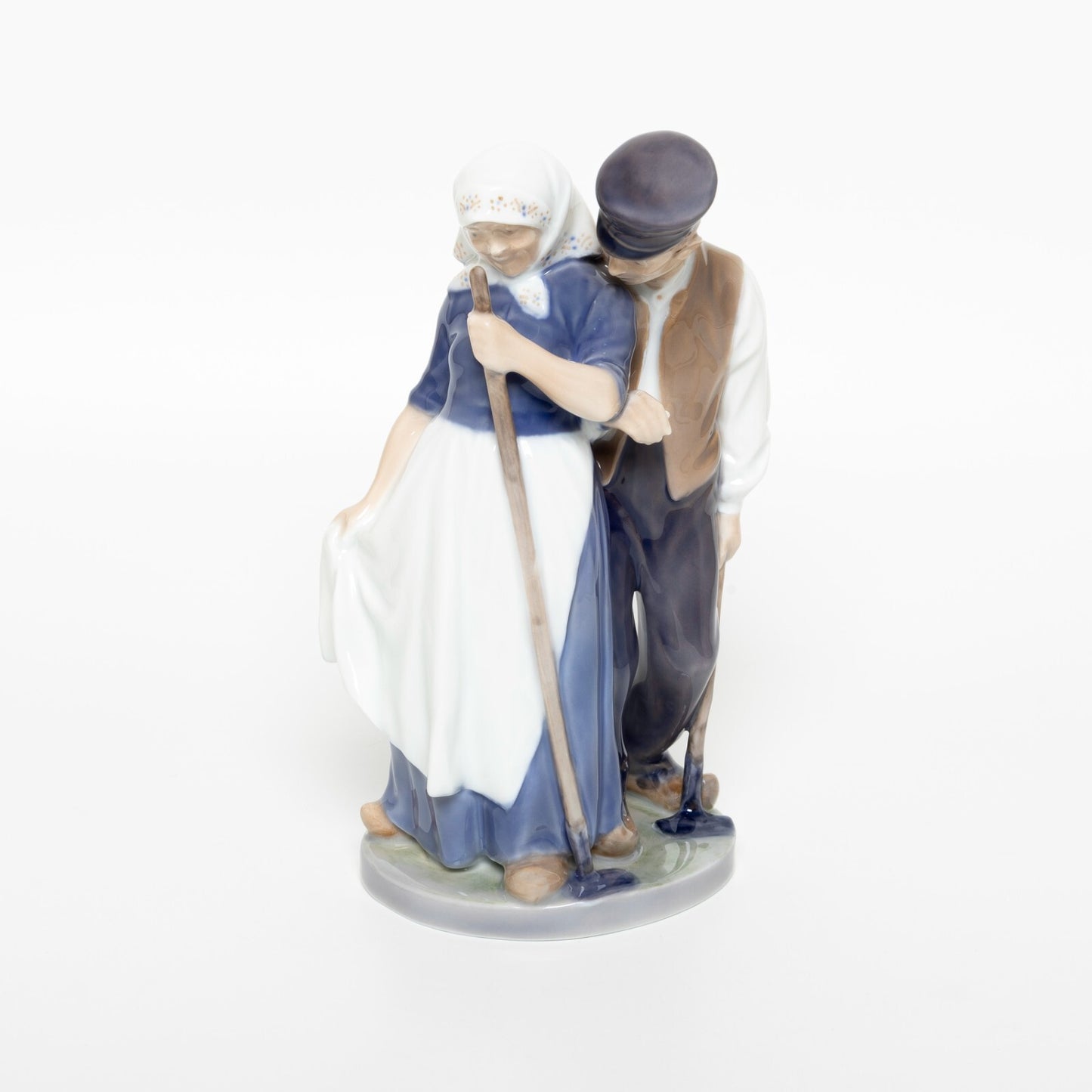 STATUINA PORCELLANA ROYAL COPENHAGEN "Contadini" COD 1300 CM 20x11x9