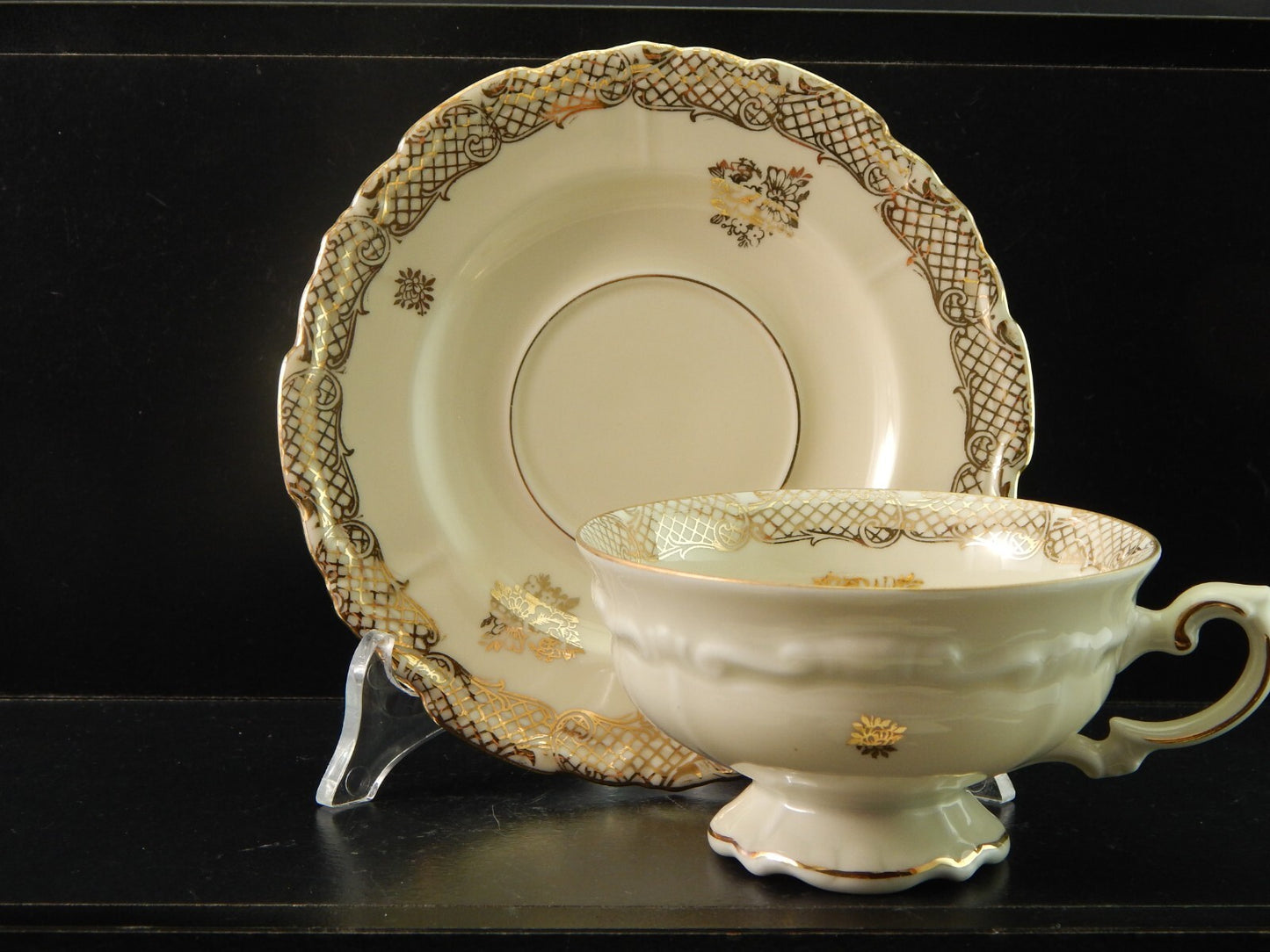 ANTICA ROCAILLE TAZZA DA TE' PORCELLANA VOHENSTRAUSS JOHANN SELTMANN BAVARIA