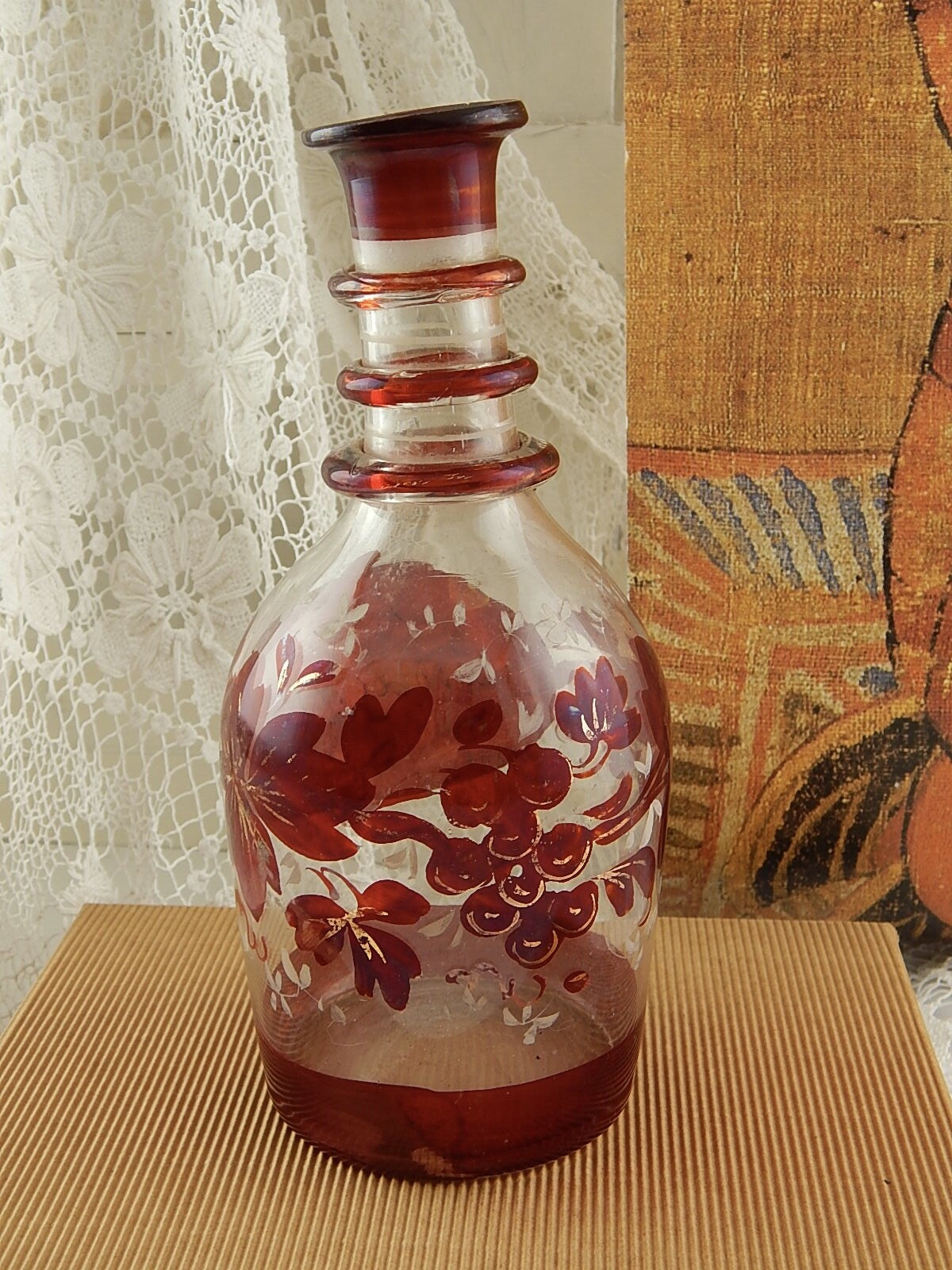 ANTICA RARA BOTTIGLIA VETRO SOFFIATO BOEMIA BIEDERMEIER DIPINTA IN ROSSO RUBINO