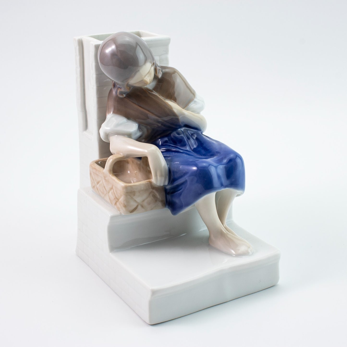 STATUINA PORCELLANA ROYAL COPENHAGEN BING&GRONDAHL "La Piccola Fiammiferaia"