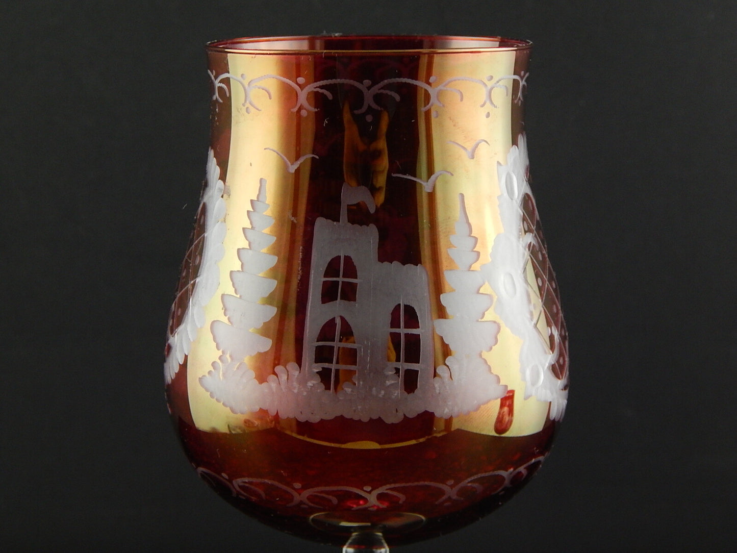 ANTICO BICCHIERE CALICE CRISTALLO ROSSO RUBINO INCISO ALL'ACIDO BOEMIA