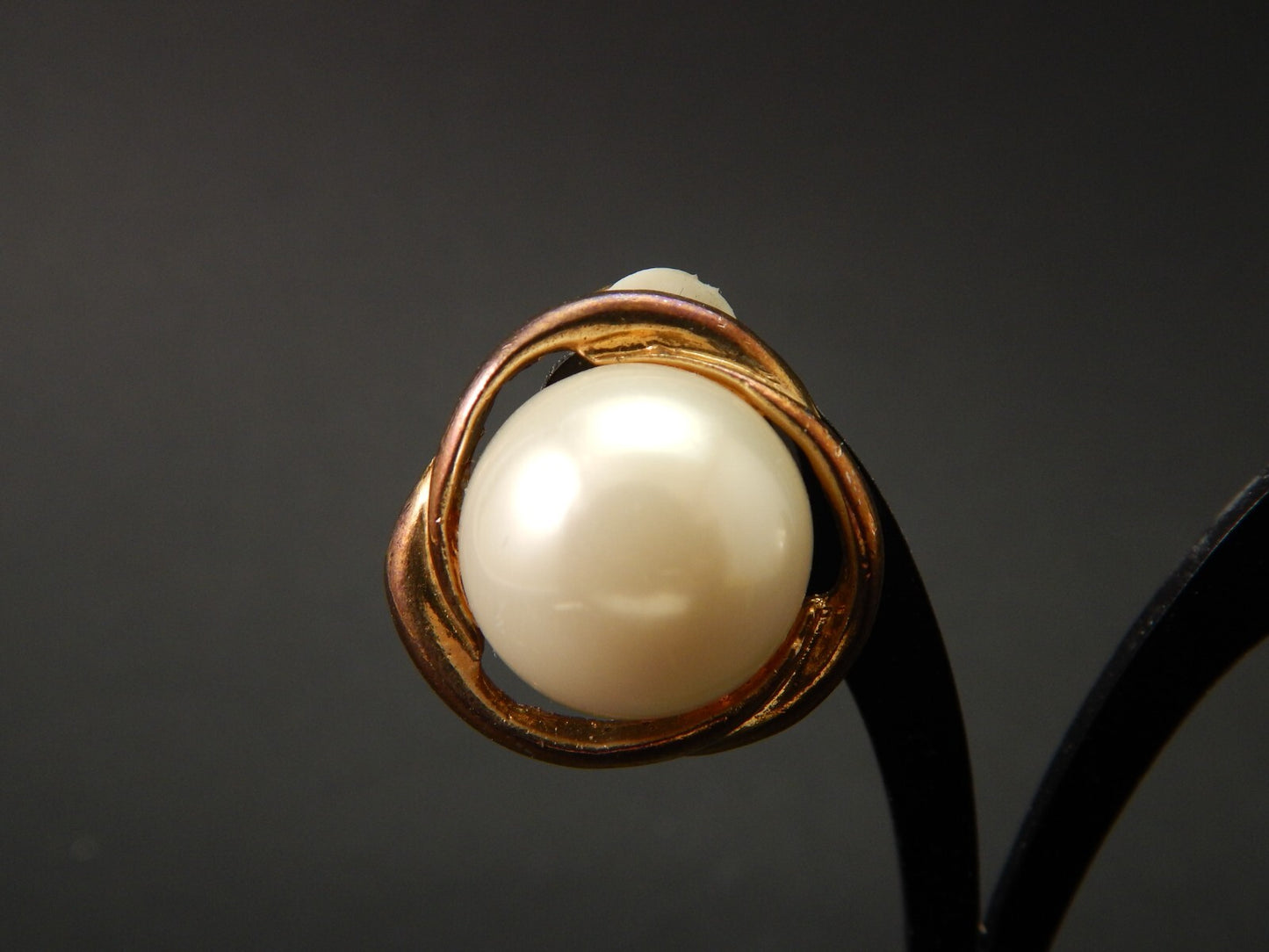 VINTAGE BIJOUX GIOIELLI ORECCHINI DORATI CON PERLA